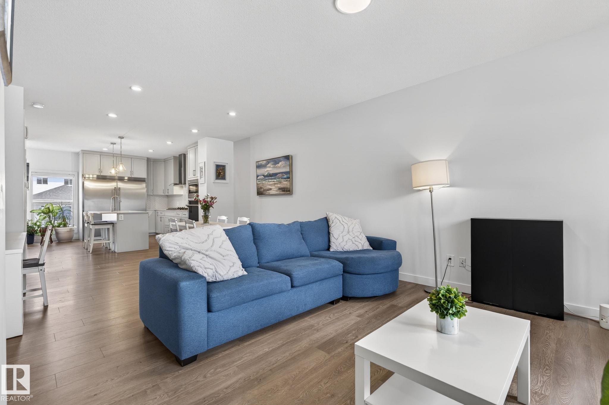Photo 11 at 3647 214 Street NW, Edgemont, Edmonton