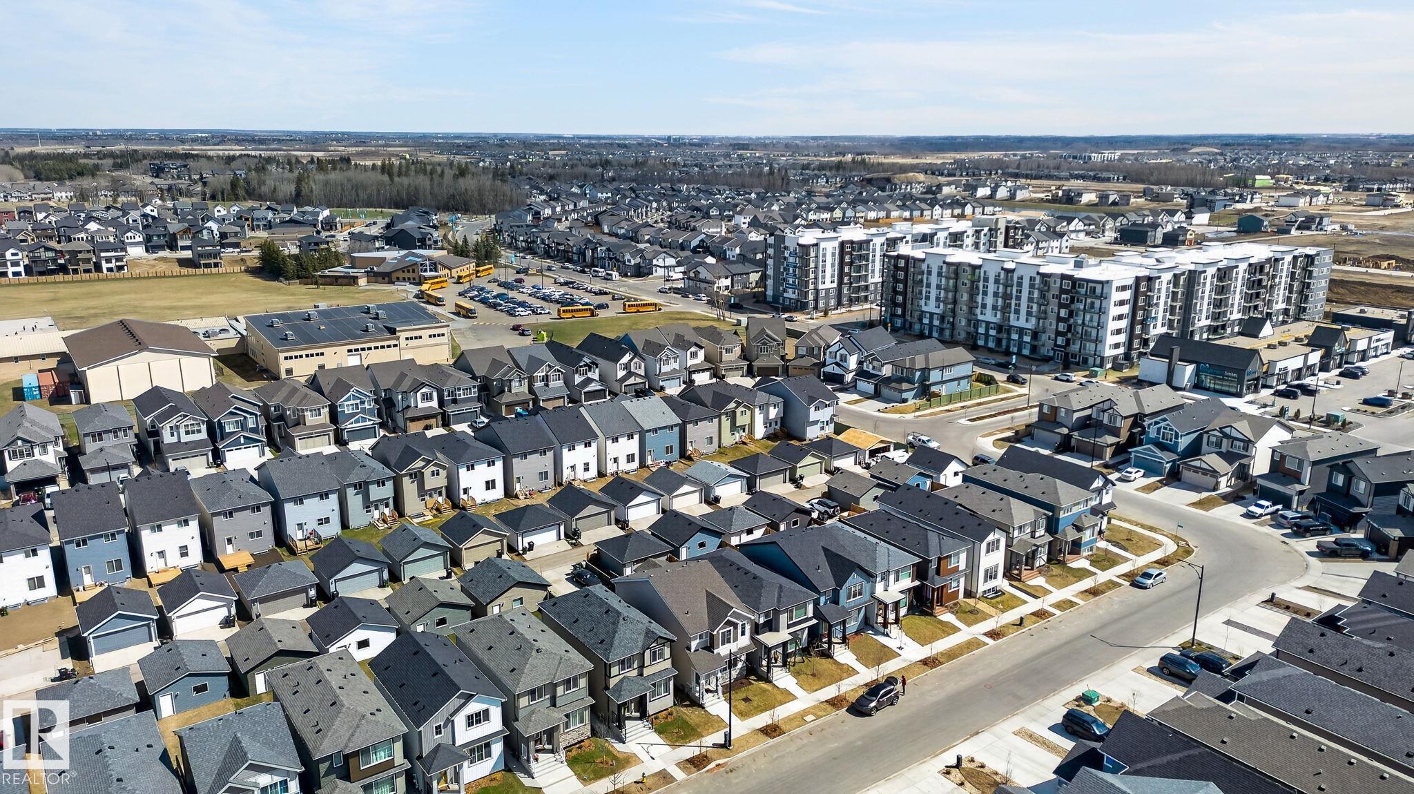 https://zimg.paragon.ice.com/ParagonImages/Property/PM/RAE/225398974/43/0/0/df09e96918dc794ea52183cf710f3e2f/1/ace3a6e0d1c08b55c67143f52c76482f/225398974-263f9c6d-0fc6-4e15-a2b1-edc720bfa3c6.JPG