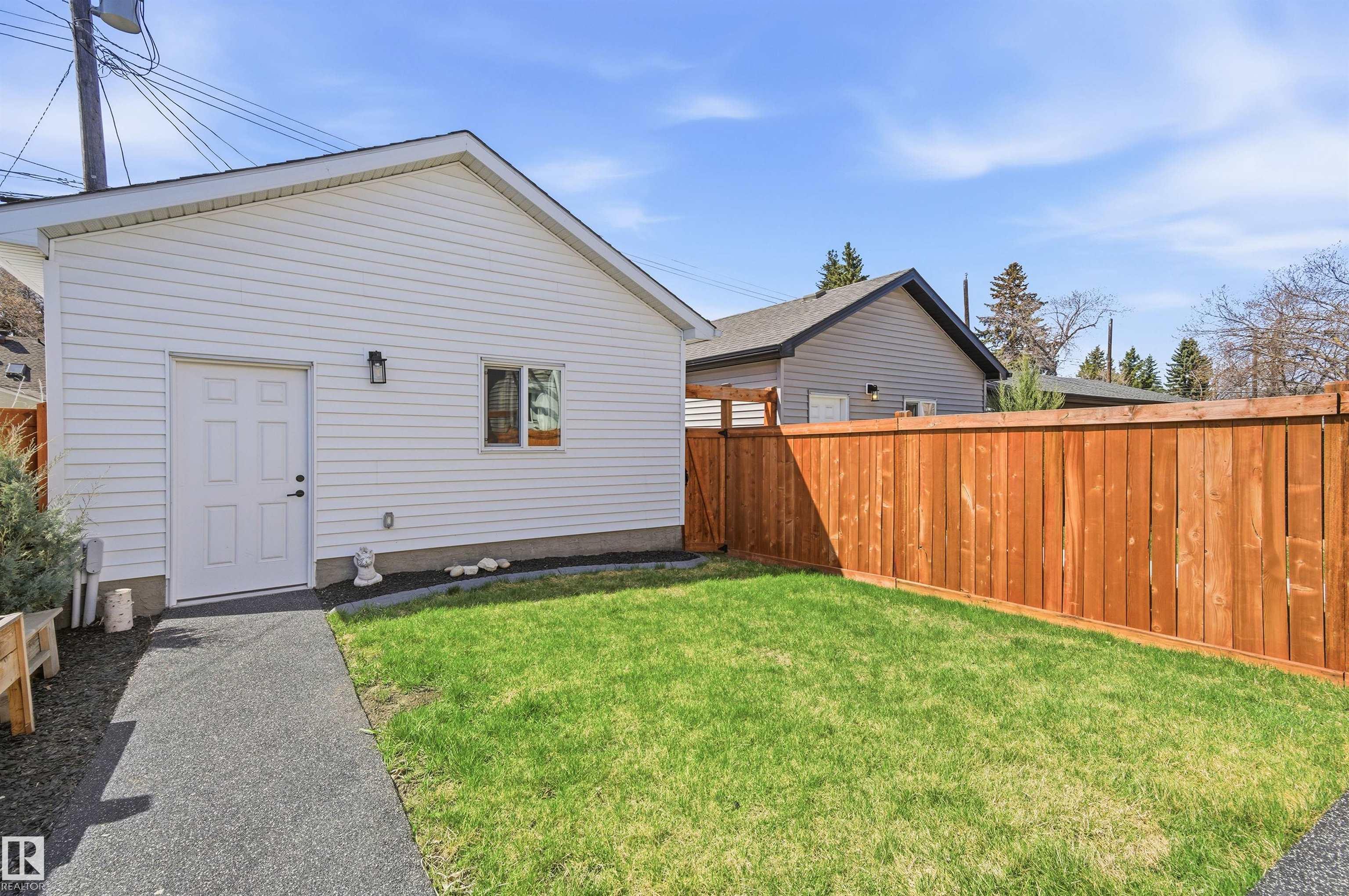 Photo 57 at 10430 143 Street NW, Grovenor, Edmonton