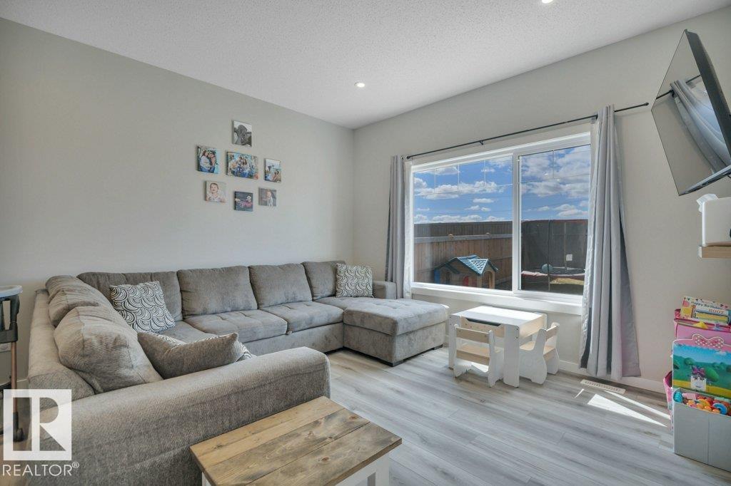 Photo 13 at 161 Larch Crescent, Woodbend, Leduc