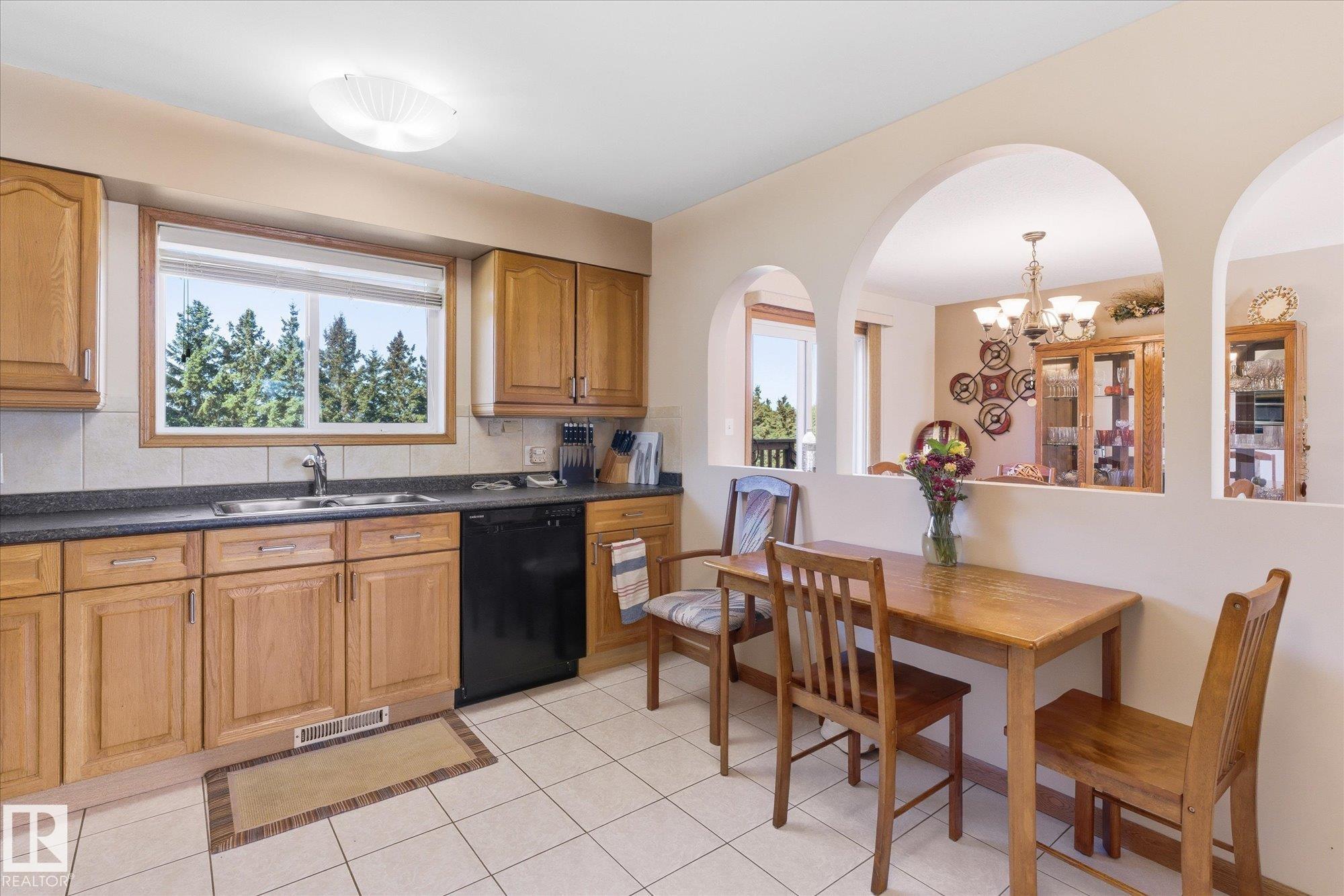 15 - 52505 Rge Road 22, Lincolnshire Downs, Rural Parkland County