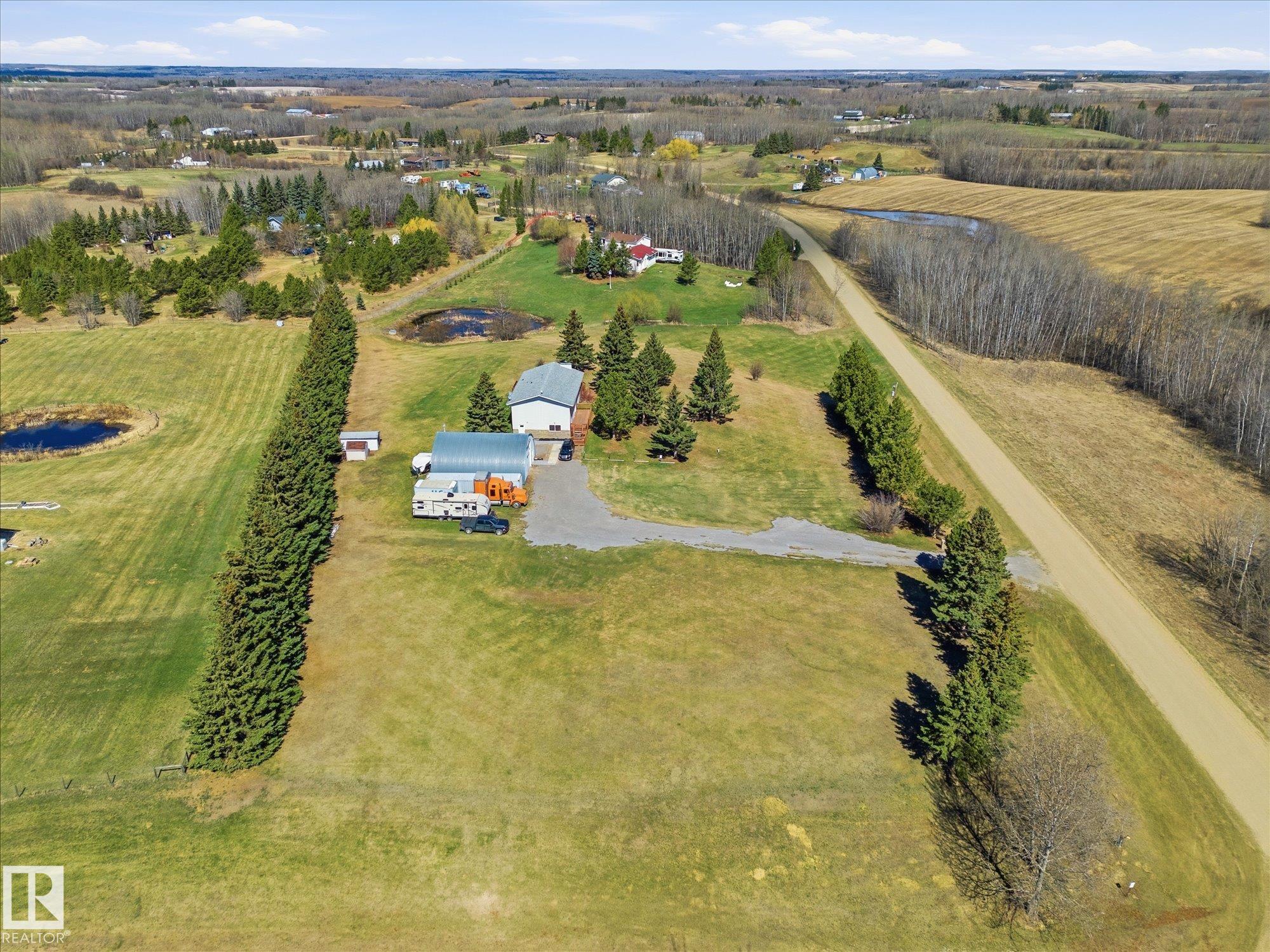 Photo 54 at 15 - 52505 Rge Road 22, Lincolnshire Downs, Rural Parkland County