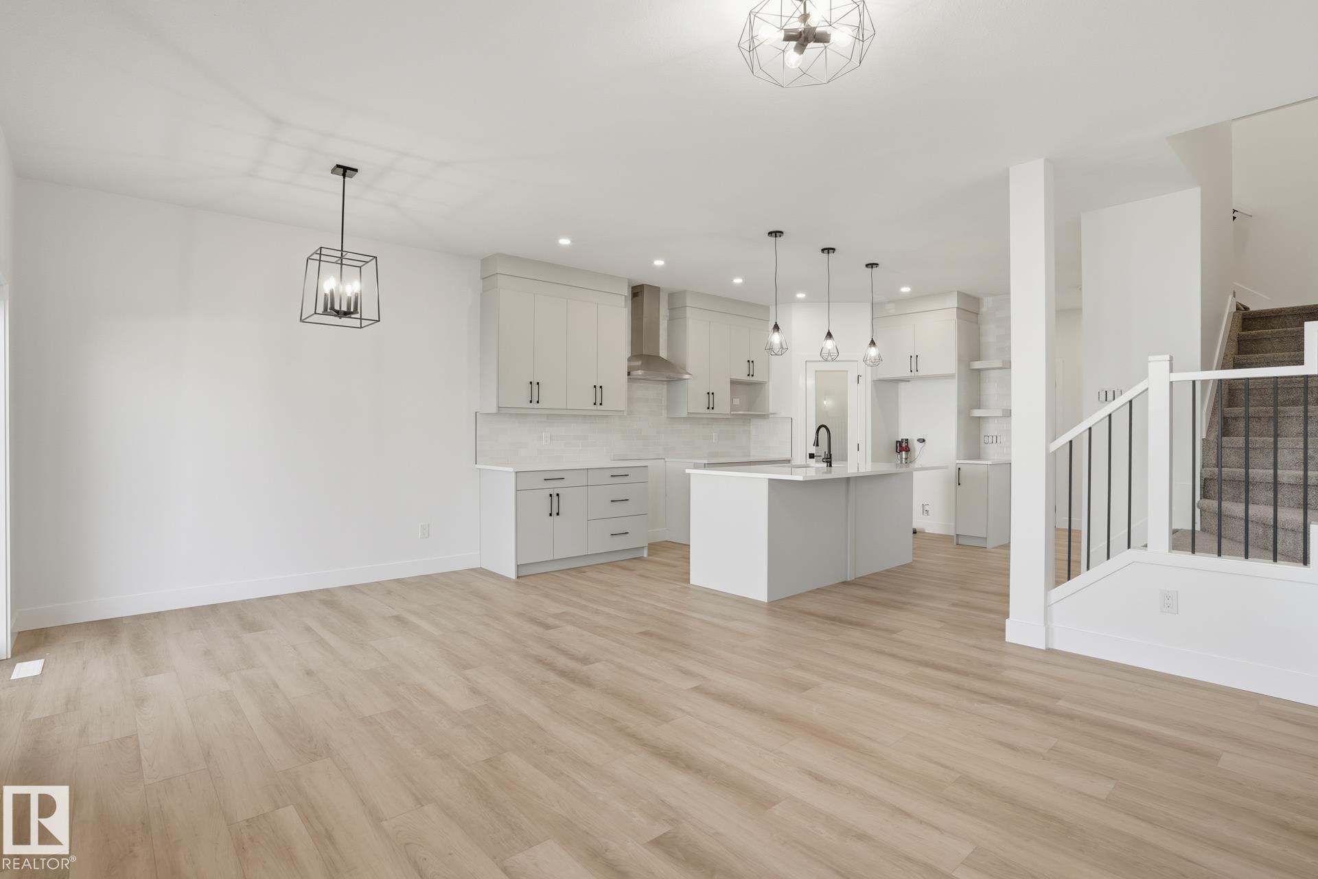 Photo 8 at 96 Spring Link, Copperhaven, Spruce Grove