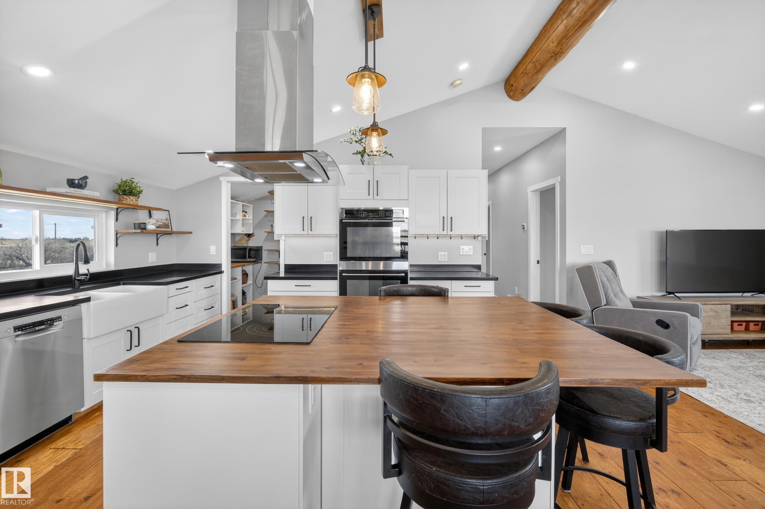 55506 Rge Road 254, None, Rural Sturgeon County