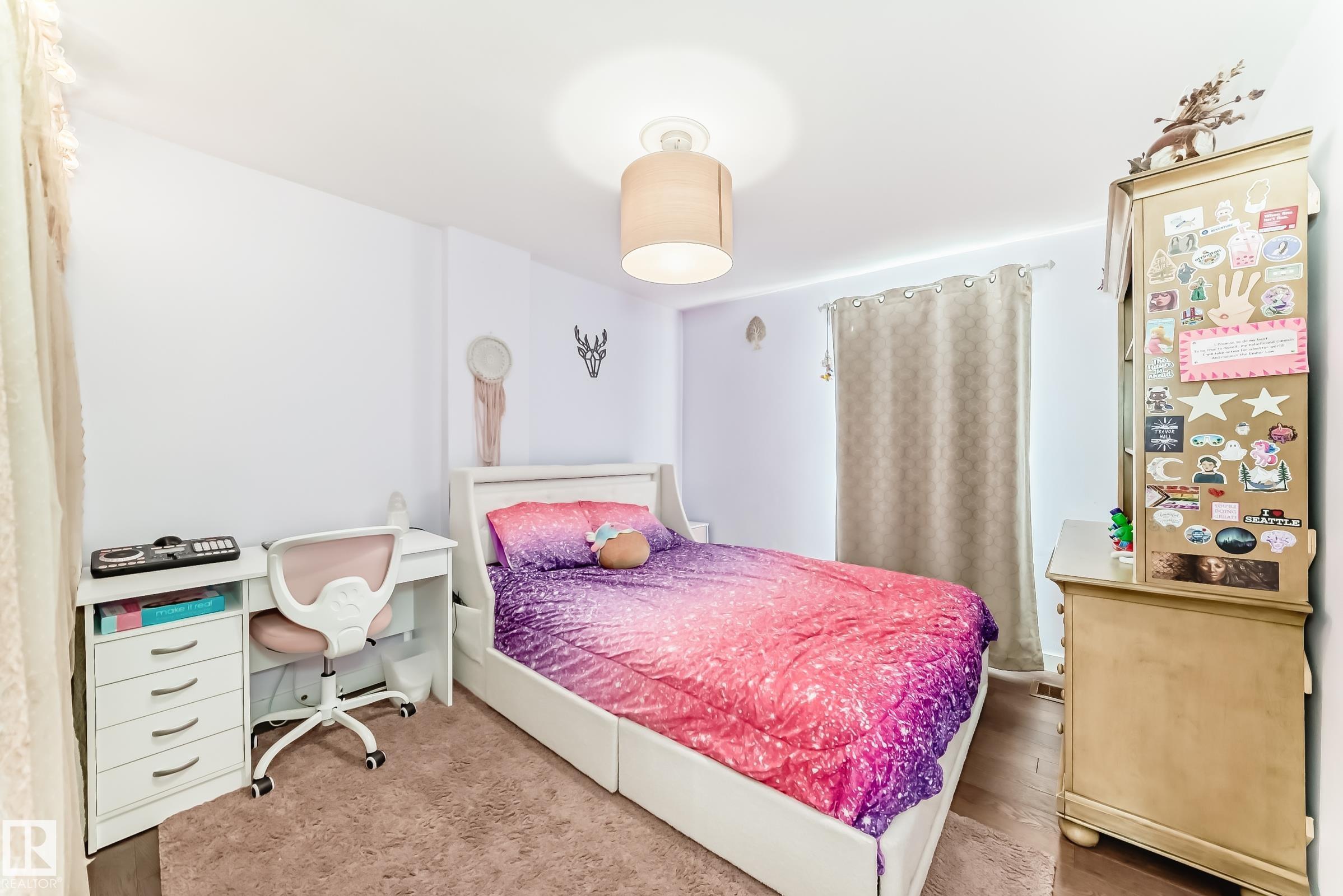 https://zimg.paragon.ice.com/ParagonImages/Property/PM/RAE/225398990/21/0/0/0dd93902e67a9a80486a35e088bcb508/1/9f60fb73f4cc4db5bb422d87d43035e9/225398990-9e6507ec-d24a-422d-b146-5b7f2b708dec.JPG