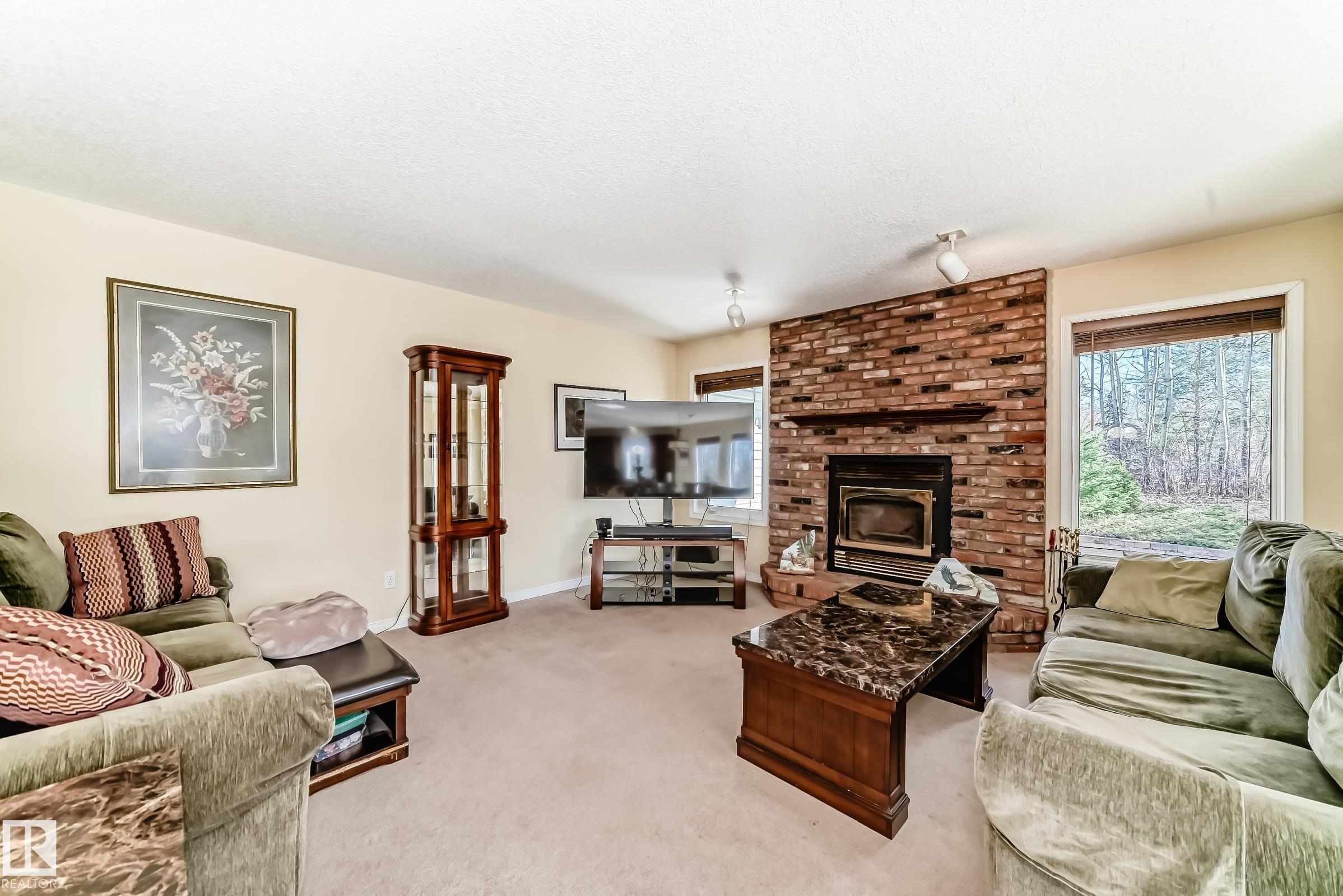 Photo 12 at 7 - 52245 Rge Road 225, Huntington Hills Estates, Rural Strathcona County