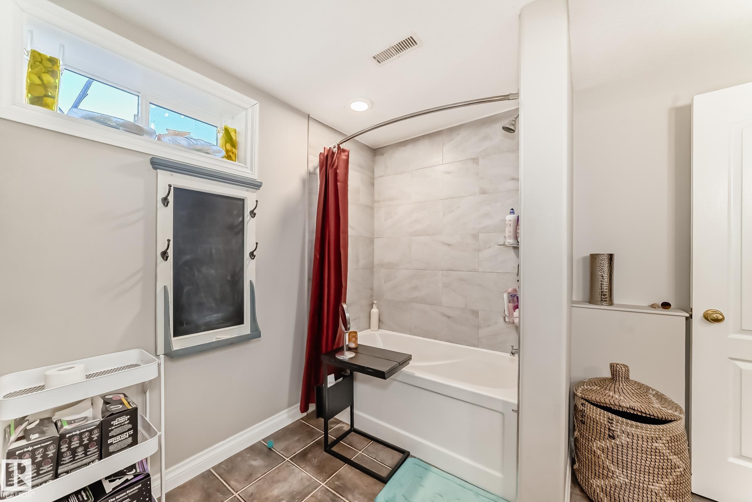 Photo 33 at 7 - 52245 Rge Road 225, Huntington Hills Estates, Rural Strathcona County