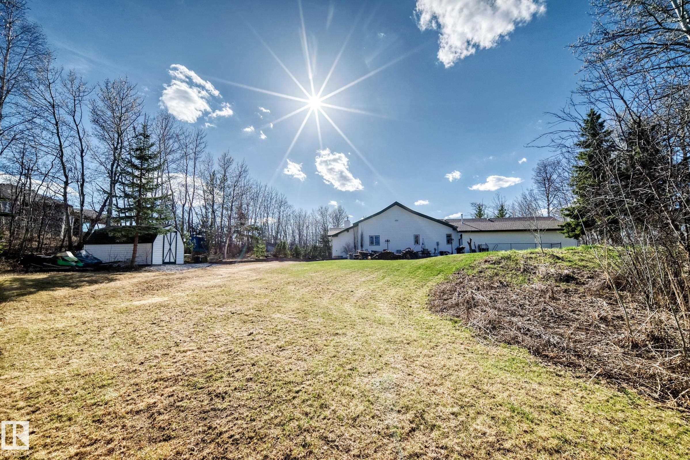 Photo 42 at 7 - 52245 Rge Road 225, Huntington Hills Estates, Rural Strathcona County