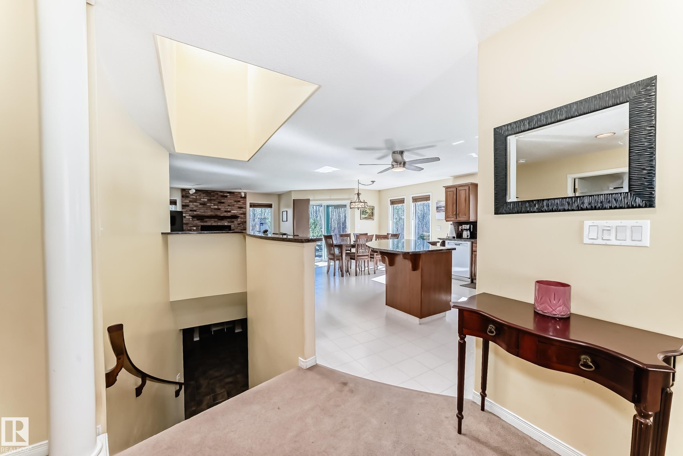 Photo 7 at 7 - 52245 Rge Road 225, Huntington Hills Estates, Rural Strathcona County