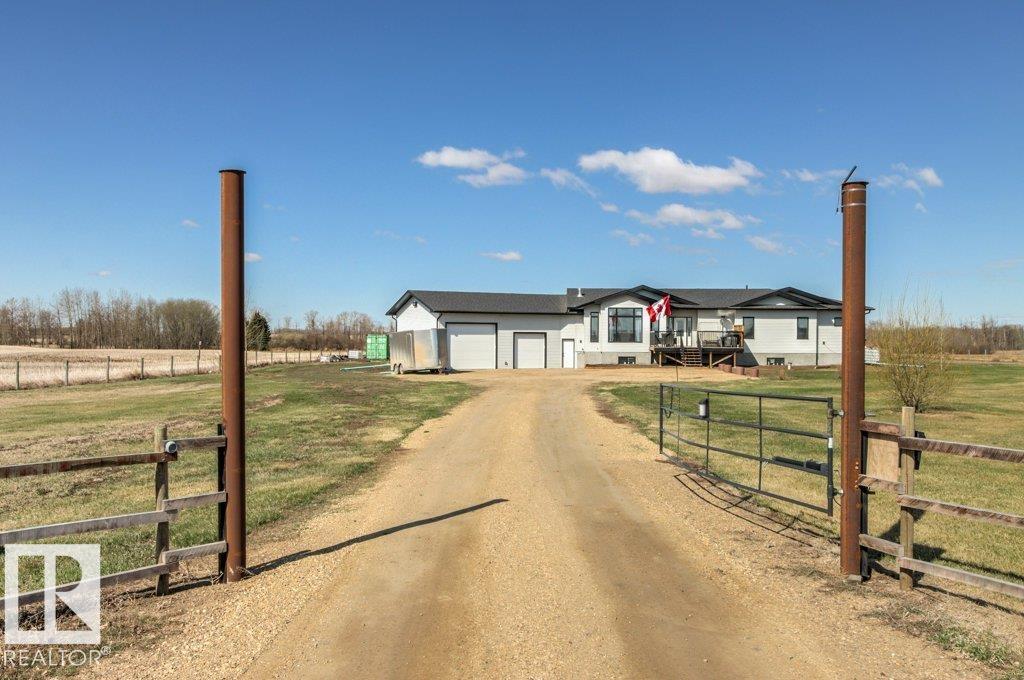 Photo 7 at 50062 Rge Rd 255, None, Rural Leduc County