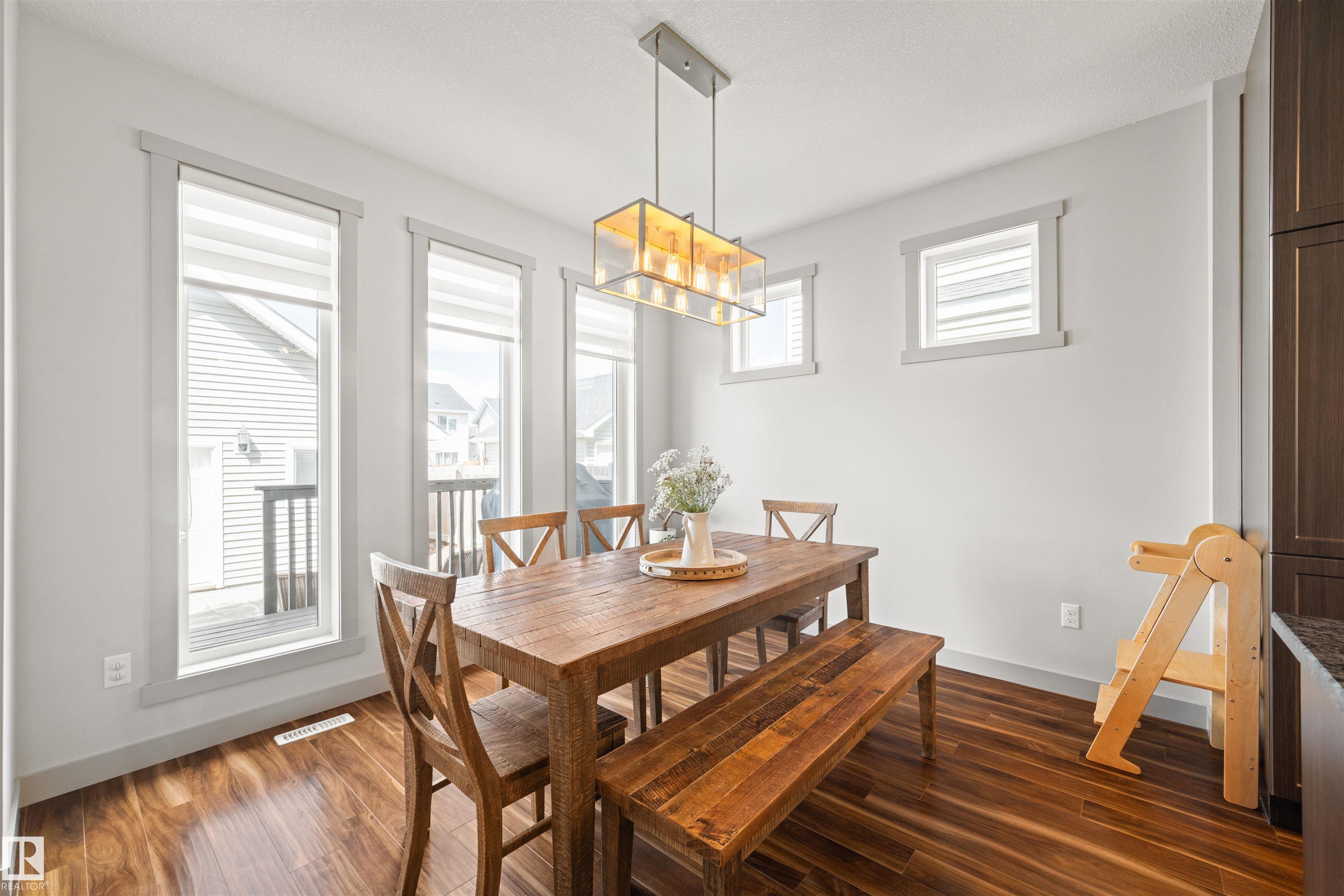 https://zimg.paragon.ice.com/ParagonImages/Property/PM/RAE/225399012/8/0/0/dd5e4059c6b529fc725540673a81fe88/1/eb0244e05a62a9655f4f6909377ac693/225399012-63df3b0a-3a43-4bce-8dce-b9cfec94ad9a.JPG