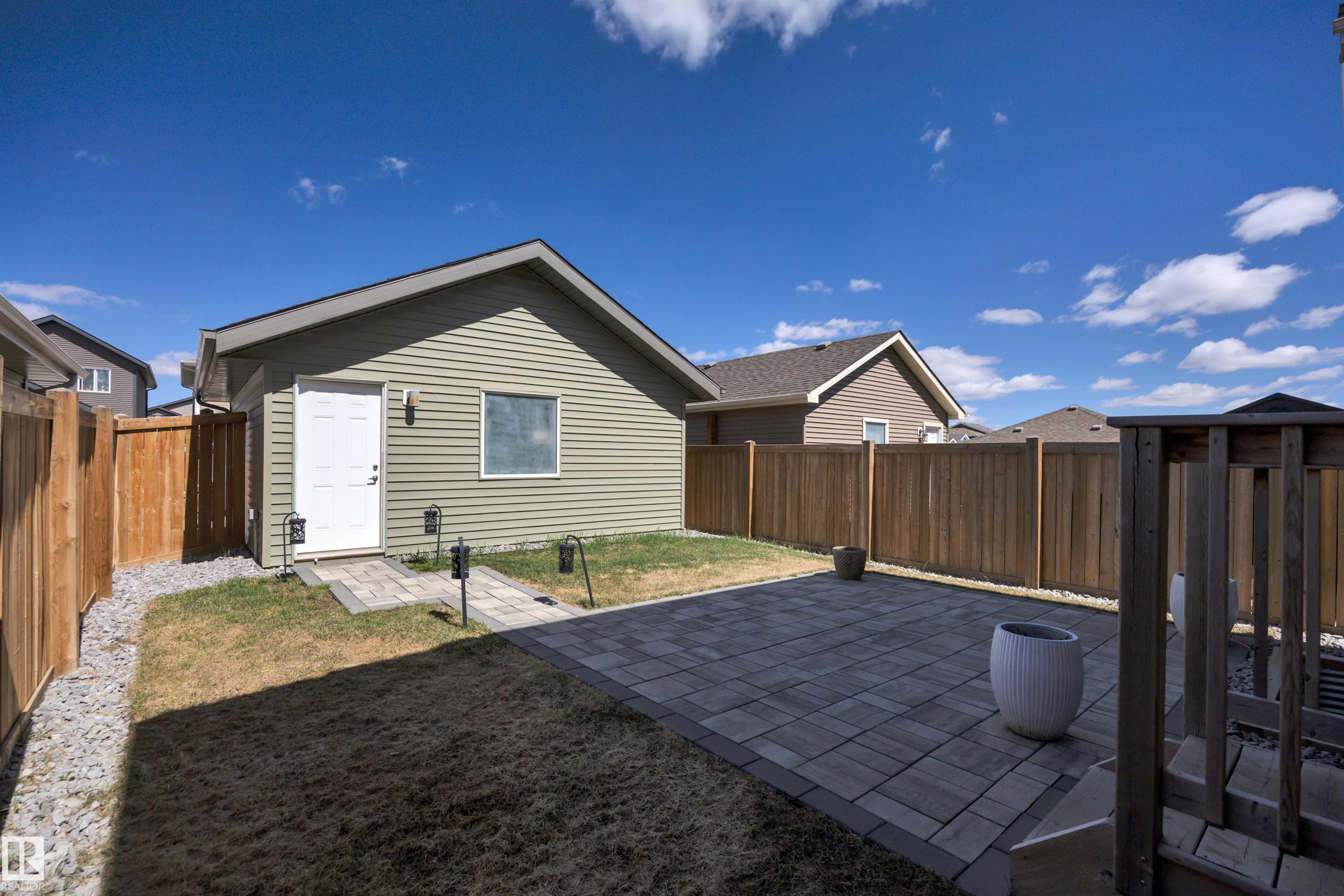 https://zimg.paragon.ice.com/ParagonImages/Property/PM/RAE/225399017/35/0/0/8e4427cd592f71bede1f55aab28db73d/1/7c4d8a857325213461529ecfe6a2a51f/225399017-c9df360f-3393-40ee-88e9-947067f493d7.JPG