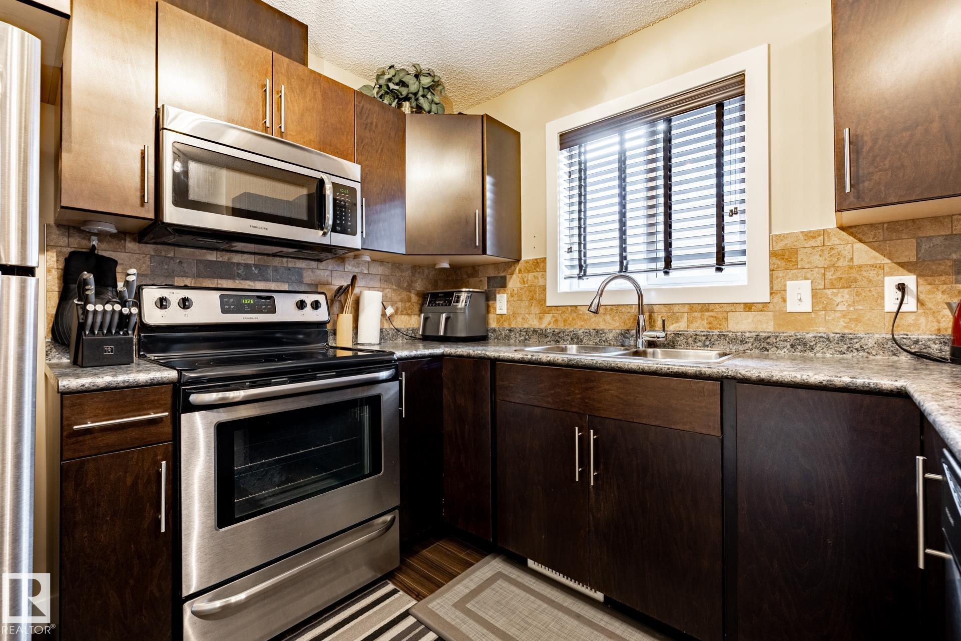 Photo 21 at 40 - 12004 22 Avenue SW, Rutherford, Edmonton