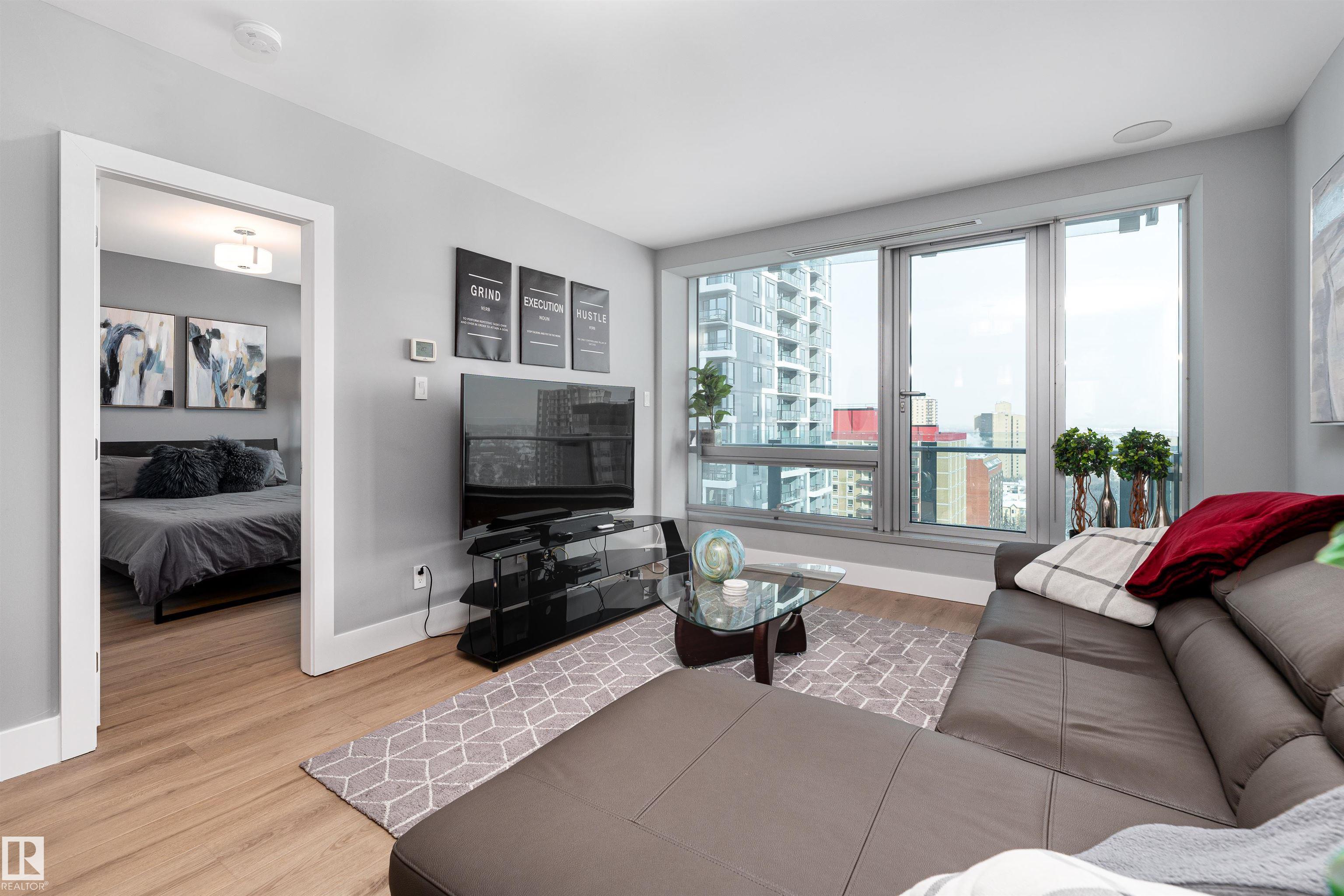 https://zimg.paragon.ice.com/ParagonImages/Property/PM/RAE/225399037/12/0/0/7edb20feaa2eb95a19a00c343a40daff/1/d34b273b3be09fa2a57bd68e05f8b25a/225399037-6443b287-8cd9-47ff-8547-0b548f366c92.JPG