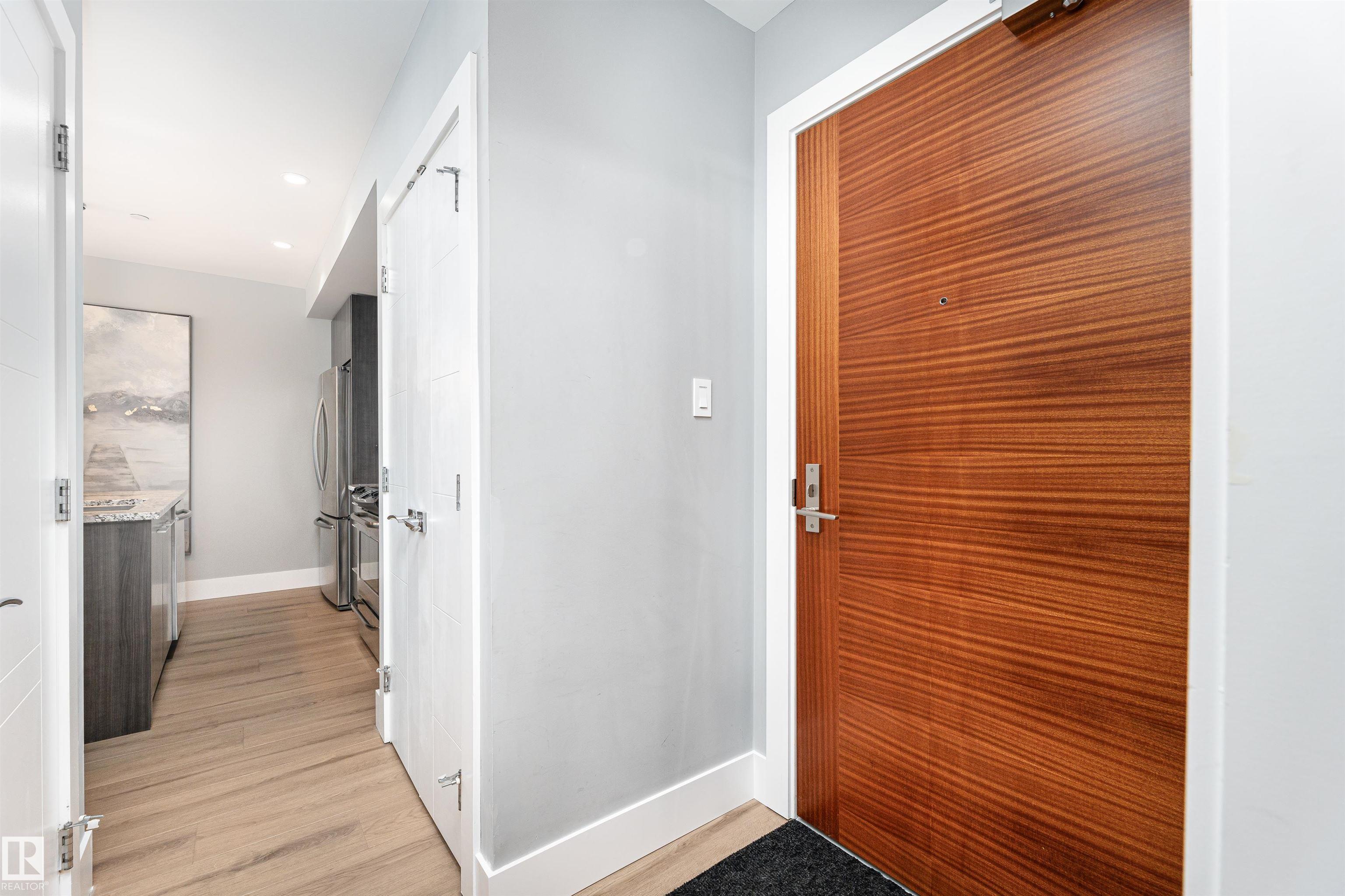 https://zimg.paragon.ice.com/ParagonImages/Property/PM/RAE/225399037/24/0/0/fd0b5ce4515ffcd4f2aac688e8a60ee4/1/d34b273b3be09fa2a57bd68e05f8b25a/225399037-25919edf-b27f-4b02-9aa3-4757da94baa8.JPG