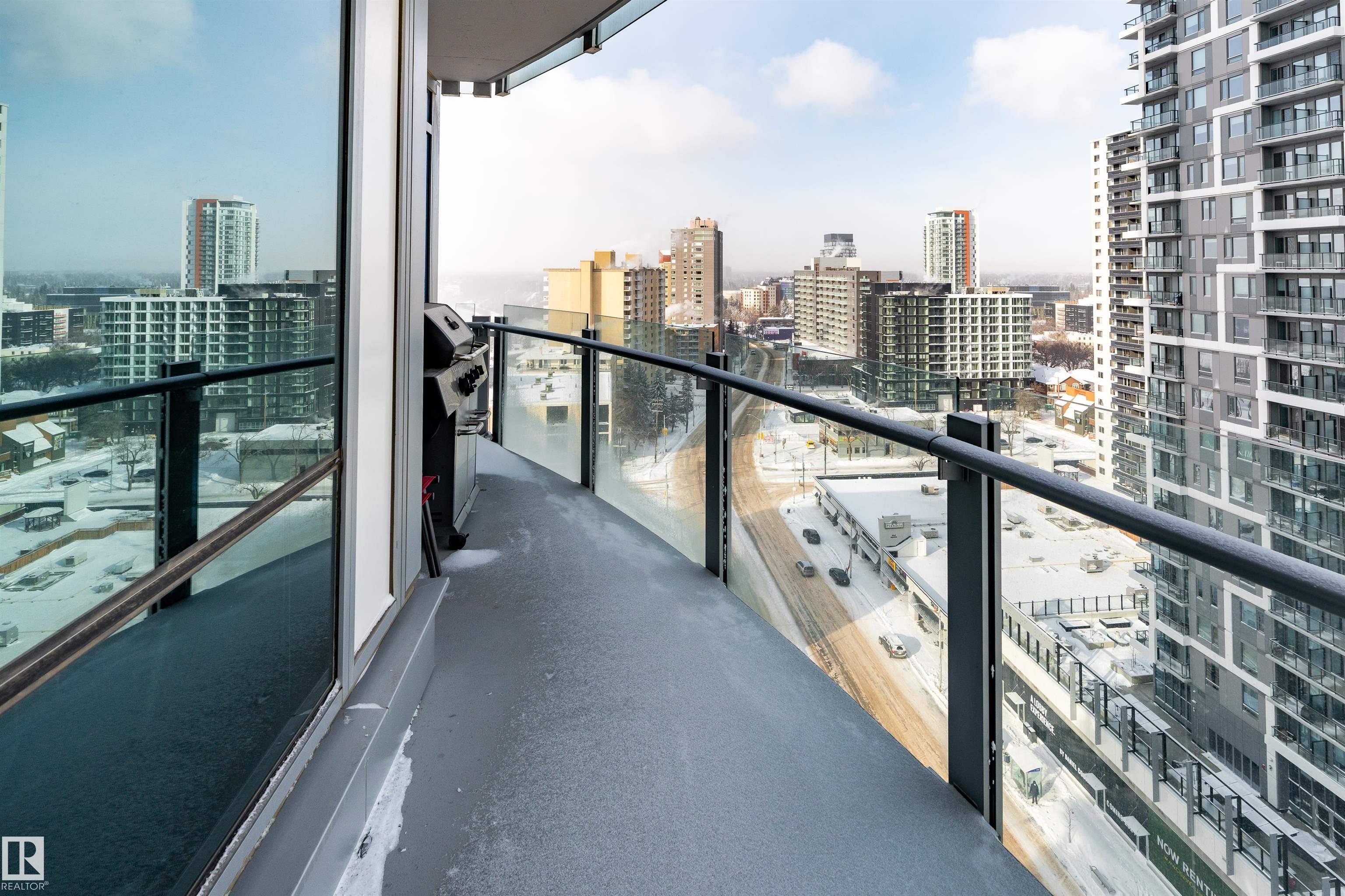 https://zimg.paragon.ice.com/ParagonImages/Property/PM/RAE/225399037/25/0/0/2146c209cc3a1835f011e43cd1199a33/1/d34b273b3be09fa2a57bd68e05f8b25a/225399037-afd1c97b-0c5c-404a-a030-4ef671d7b0a5.JPG