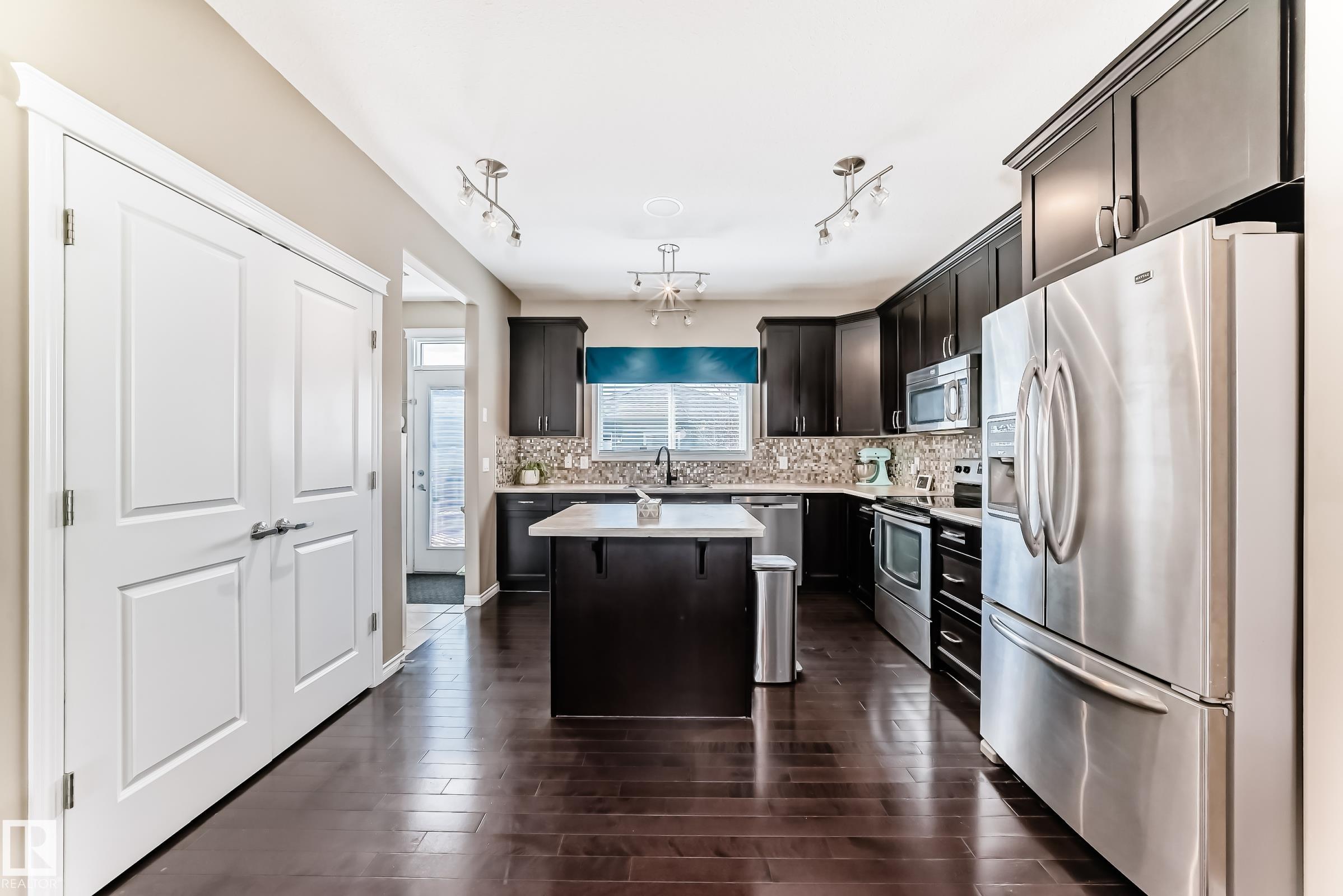 5020 Orchards Gate SW, The Orchards At Ellerslie, Edmonton