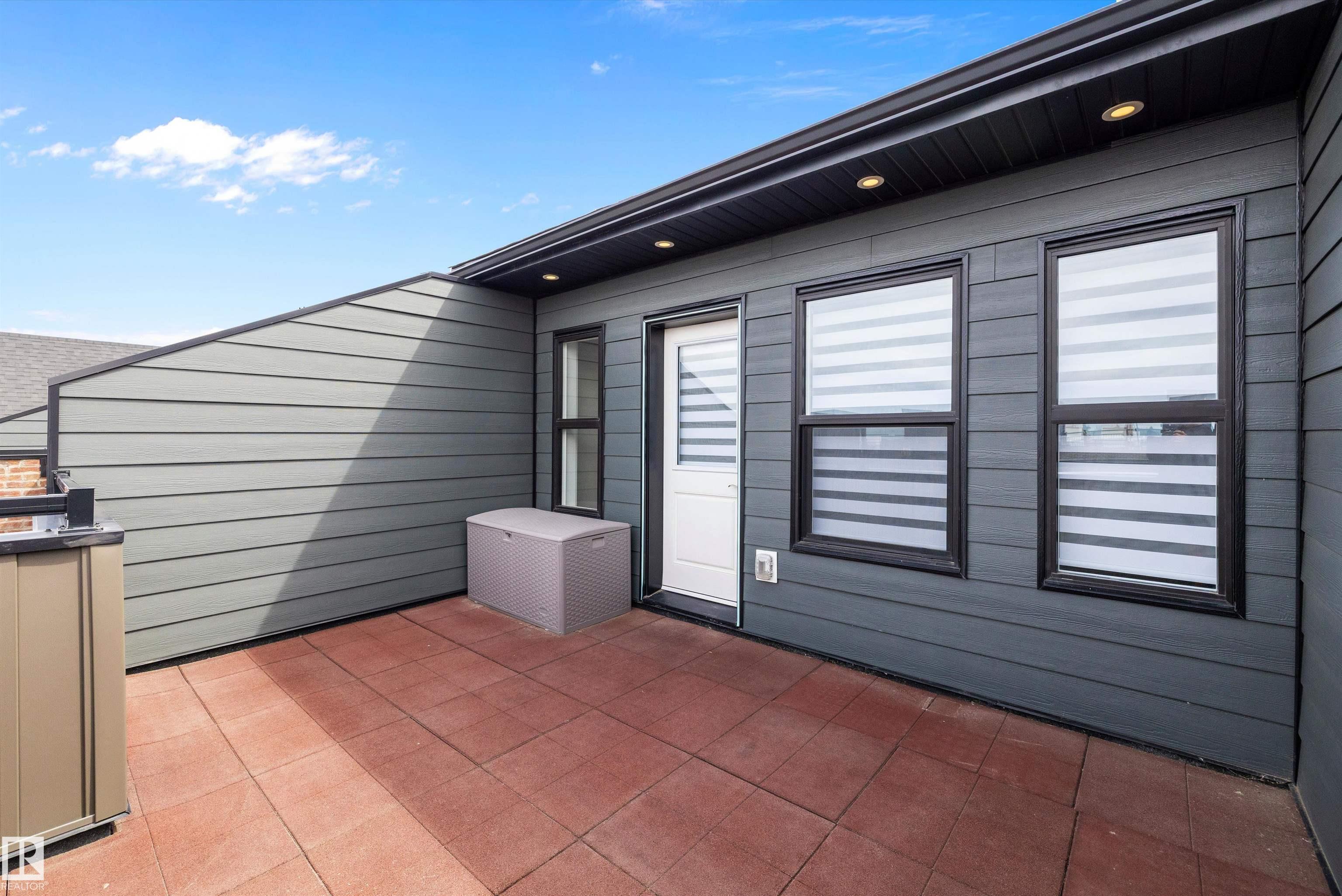 https://zimg.paragon.ice.com/ParagonImages/Property/PM/RAE/225399049/35/0/0/04b852598fee241331a950e17f9813f2/1/b424405d4c7c9aaf4861d566037cf669/225399049-a43dcfbd-e124-473f-95f6-d8f5c4e8852b.JPG