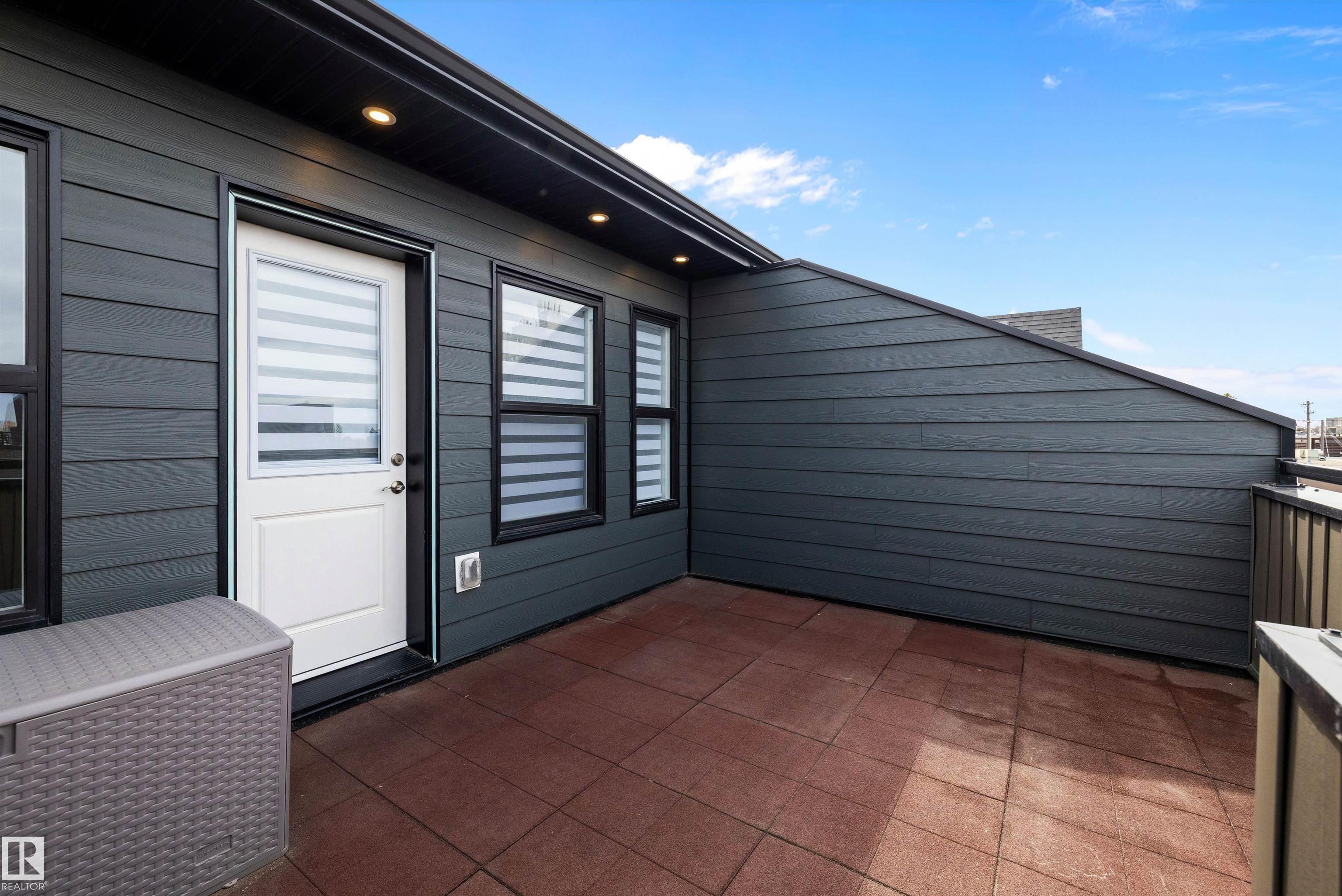 https://zimg.paragon.ice.com/ParagonImages/Property/PM/RAE/225399049/36/0/0/48d9a30e1ab768f6e90e2b5119b11e22/1/b424405d4c7c9aaf4861d566037cf669/225399049-a4dbbf40-3ce5-49d2-86a3-bce971d43d66.JPG