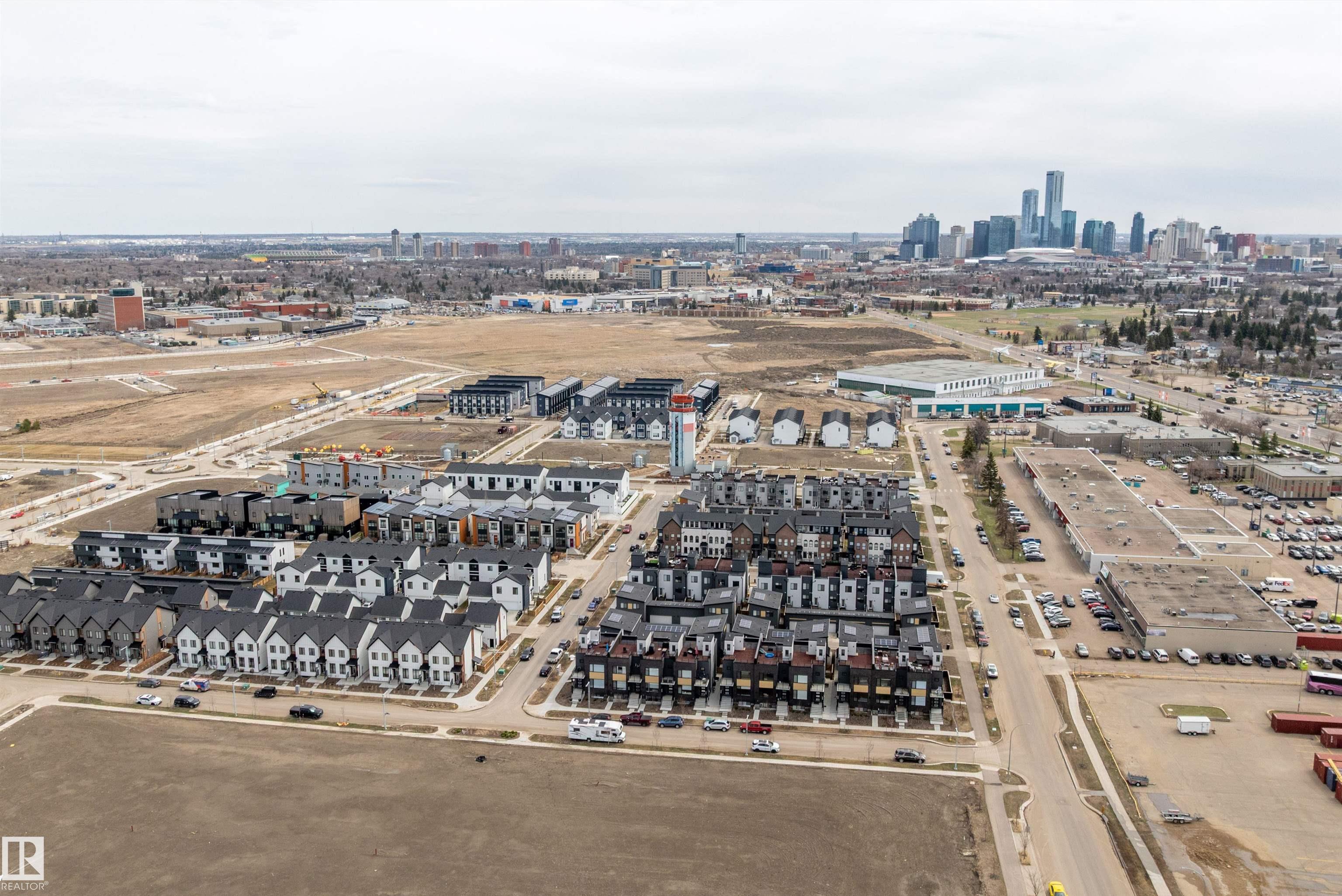 https://zimg.paragon.ice.com/ParagonImages/Property/PM/RAE/225399049/53/0/0/7c136d7faa61d397b8778def55f7a3e6/1/b424405d4c7c9aaf4861d566037cf669/225399049-8fc6fd3f-9662-4ccd-aa7b-9477f72d317f.JPG