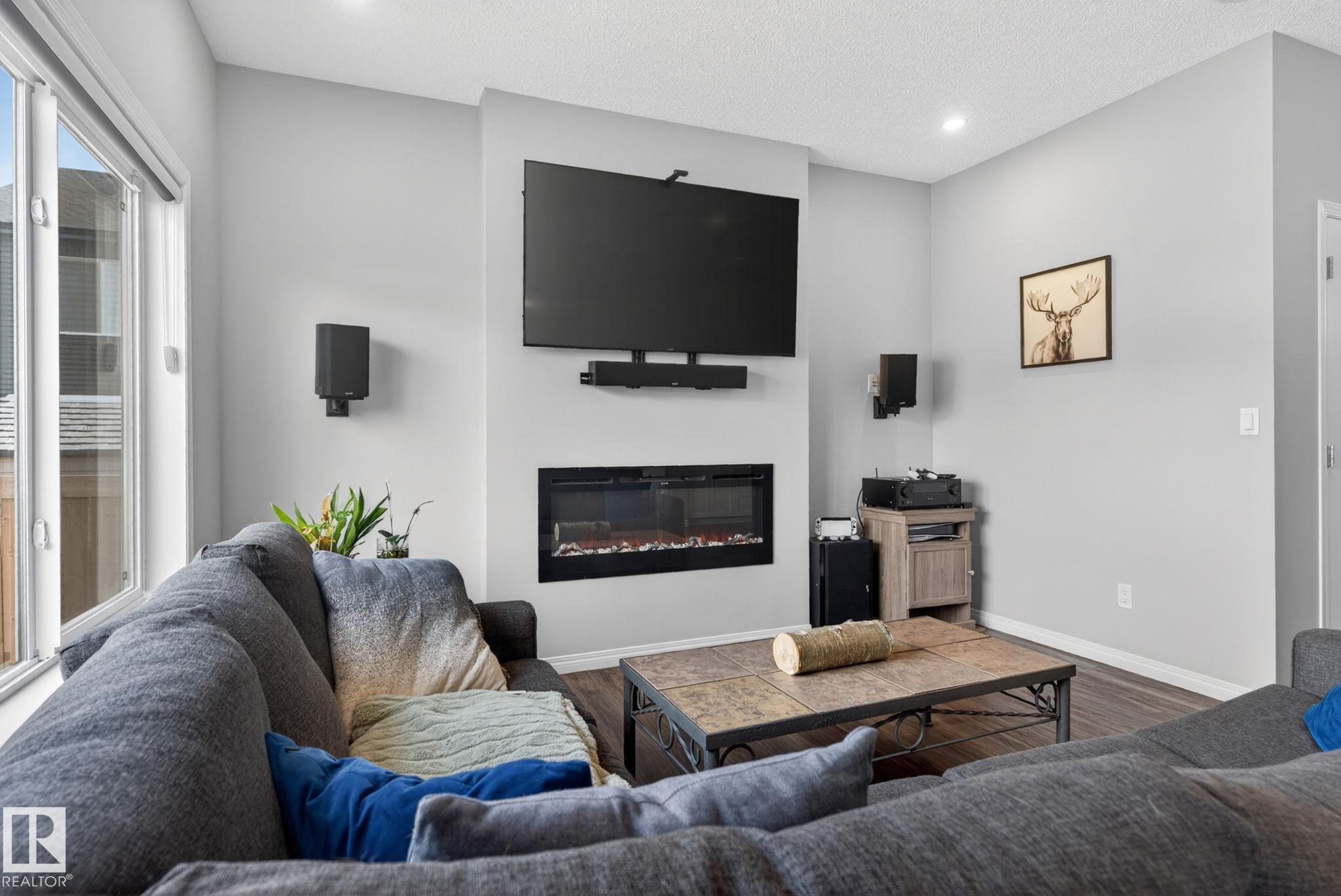 https://zimg.paragon.ice.com/ParagonImages/Property/PM/RAE/225399051/21/0/0/92ba1c9f6b5b1fa69fbf8b4e95416af6/1/4ccfe808f8a1360bcf941b2fd9f2a486/225399051-ed9548c6-1d22-4ffd-b73e-01d3557b8053.JPG