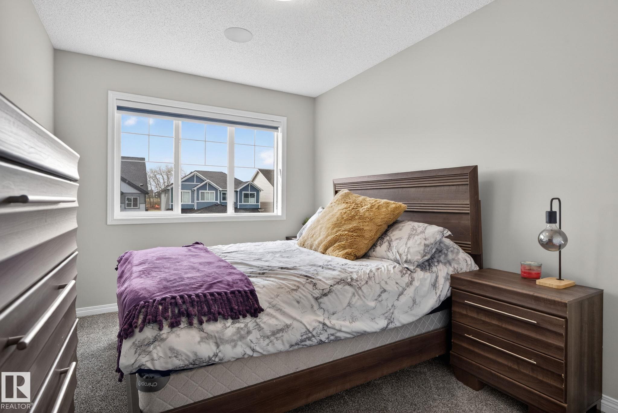 https://zimg.paragon.ice.com/ParagonImages/Property/PM/RAE/225399051/40/0/0/9e100dcd69cee25de0bb1391164225ac/1/4ccfe808f8a1360bcf941b2fd9f2a486/225399051-e8277e03-4b92-4dd8-b94d-7b69555ff3c7.JPG
