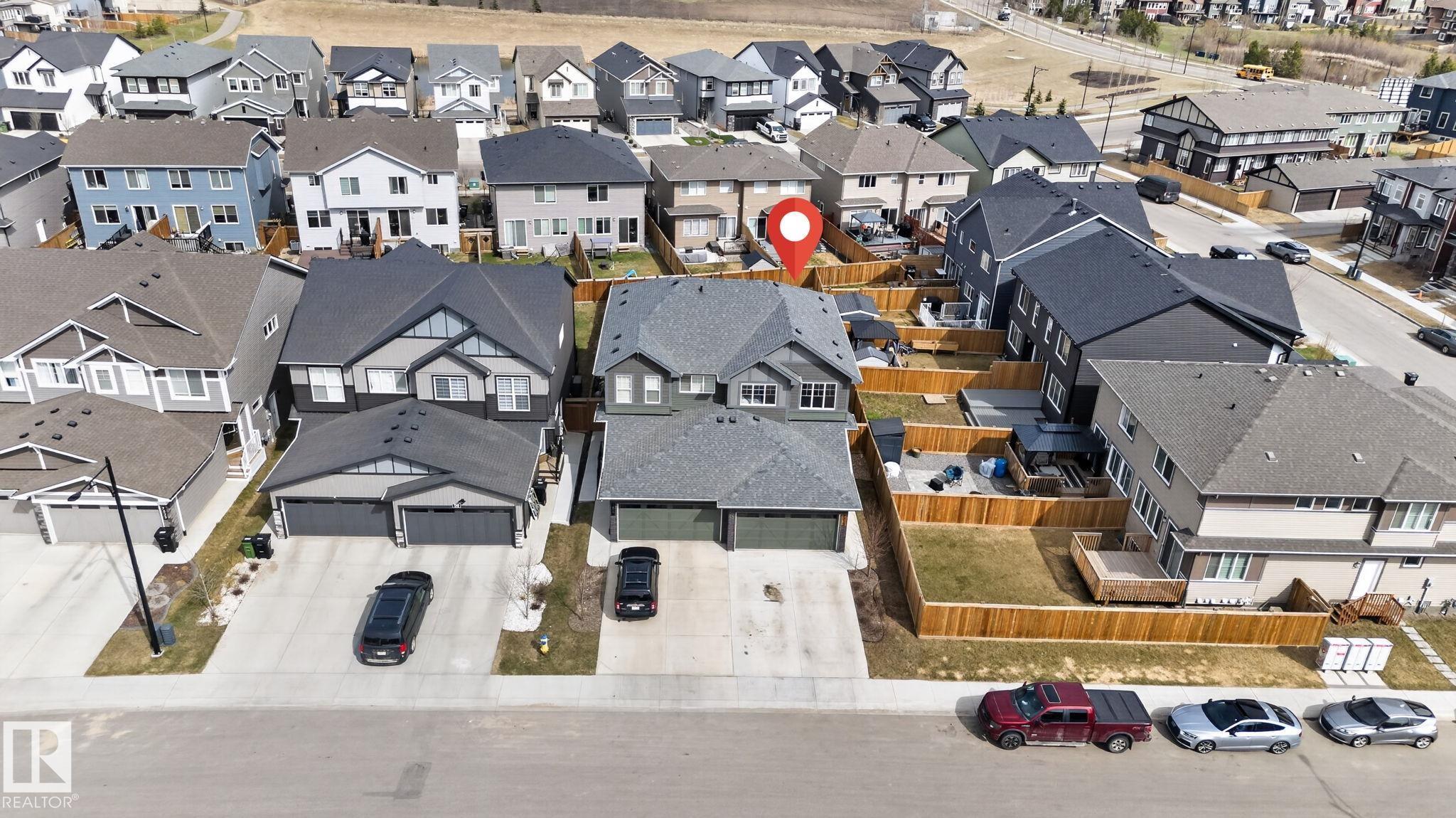 https://zimg.paragon.ice.com/ParagonImages/Property/PM/RAE/225399051/6/0/0/2ad1debeafb2f45a3753ceea8786cd97/1/4ccfe808f8a1360bcf941b2fd9f2a486/225399051-445aef3b-7693-42e4-a318-44bd8df96fb6.JPG