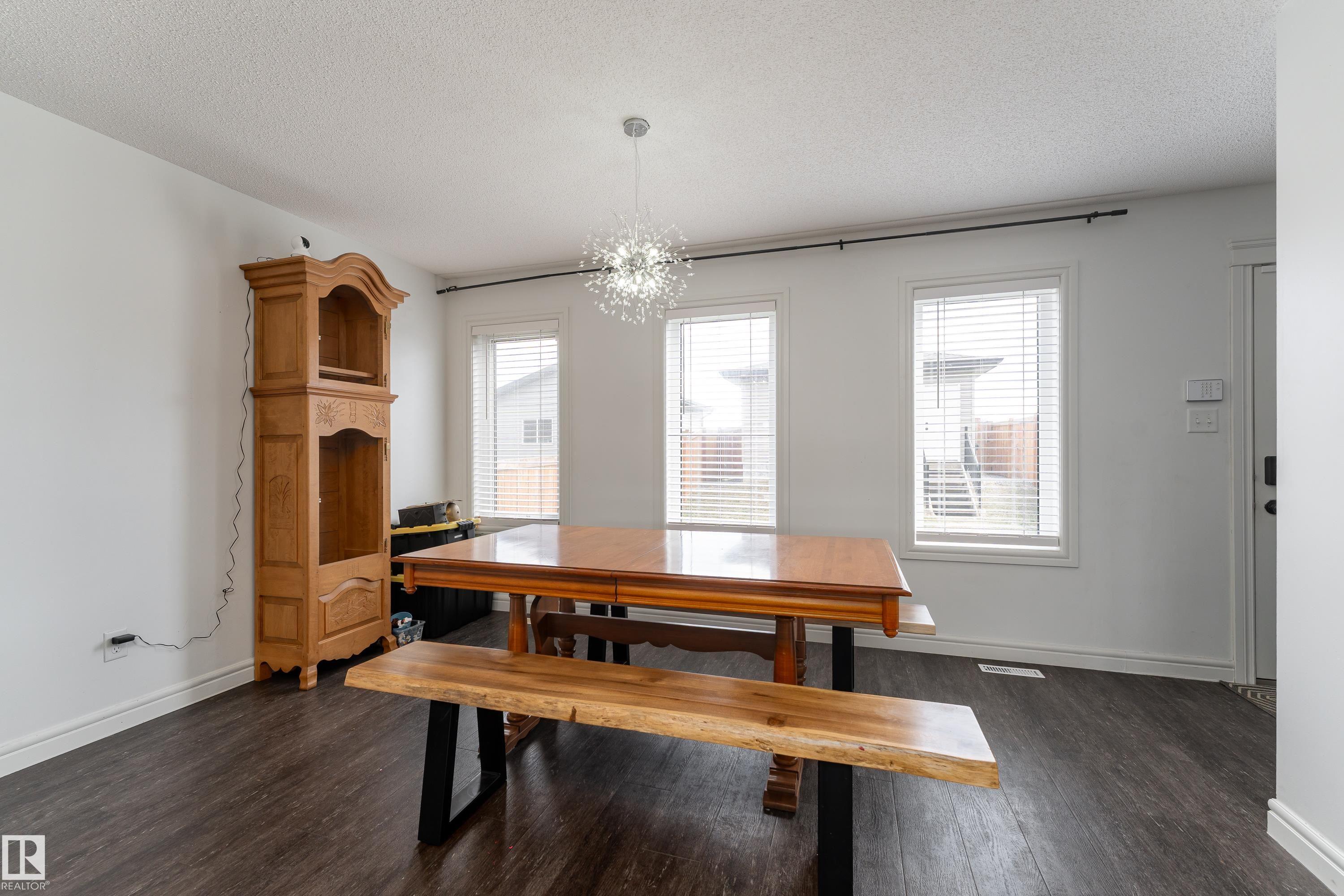 Photo 11 at 7 Tribute Common, Tonewood, Spruce Grove