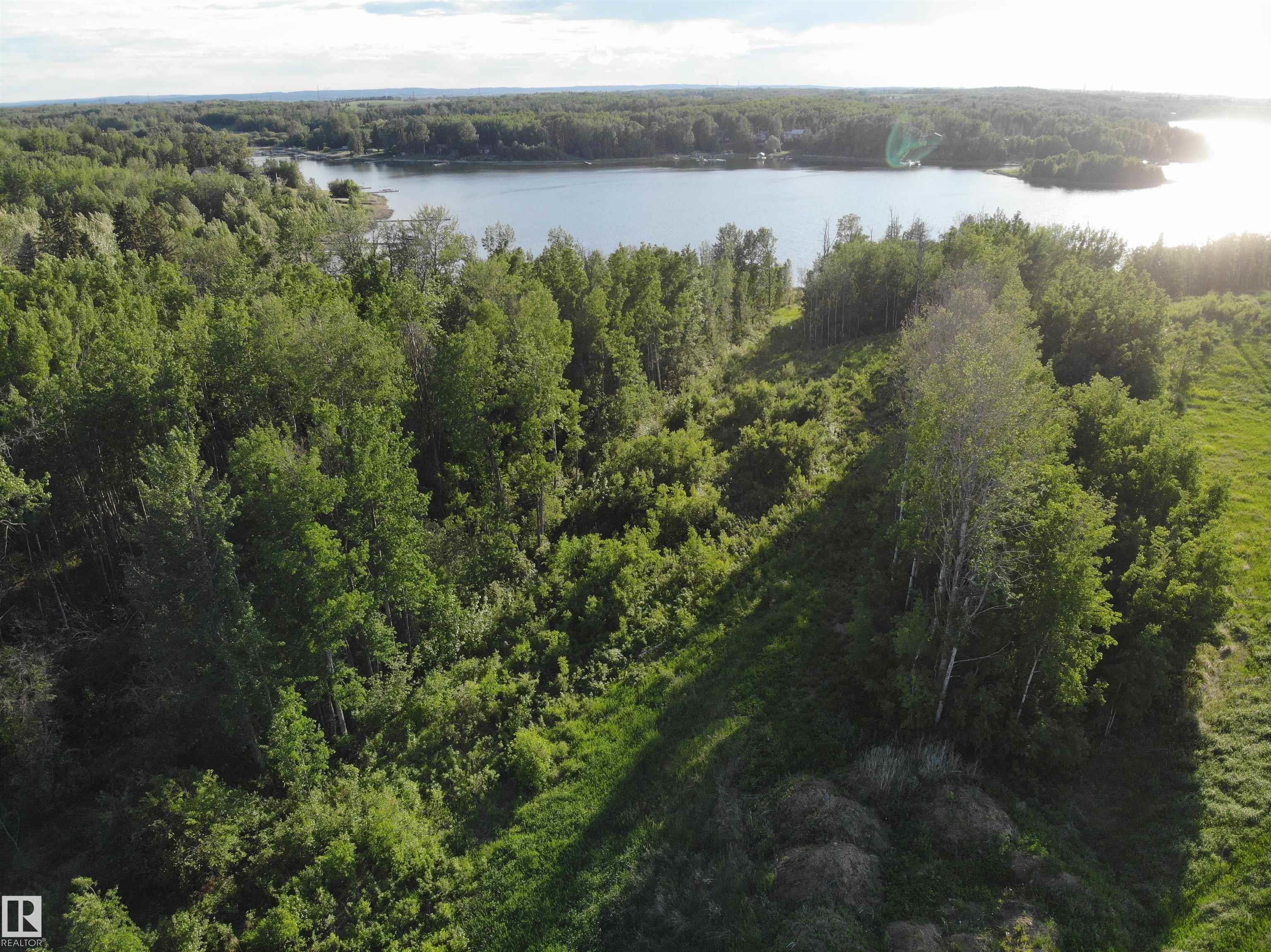 103 2307 Twp 522, West Point Estates, Rural Parkland County