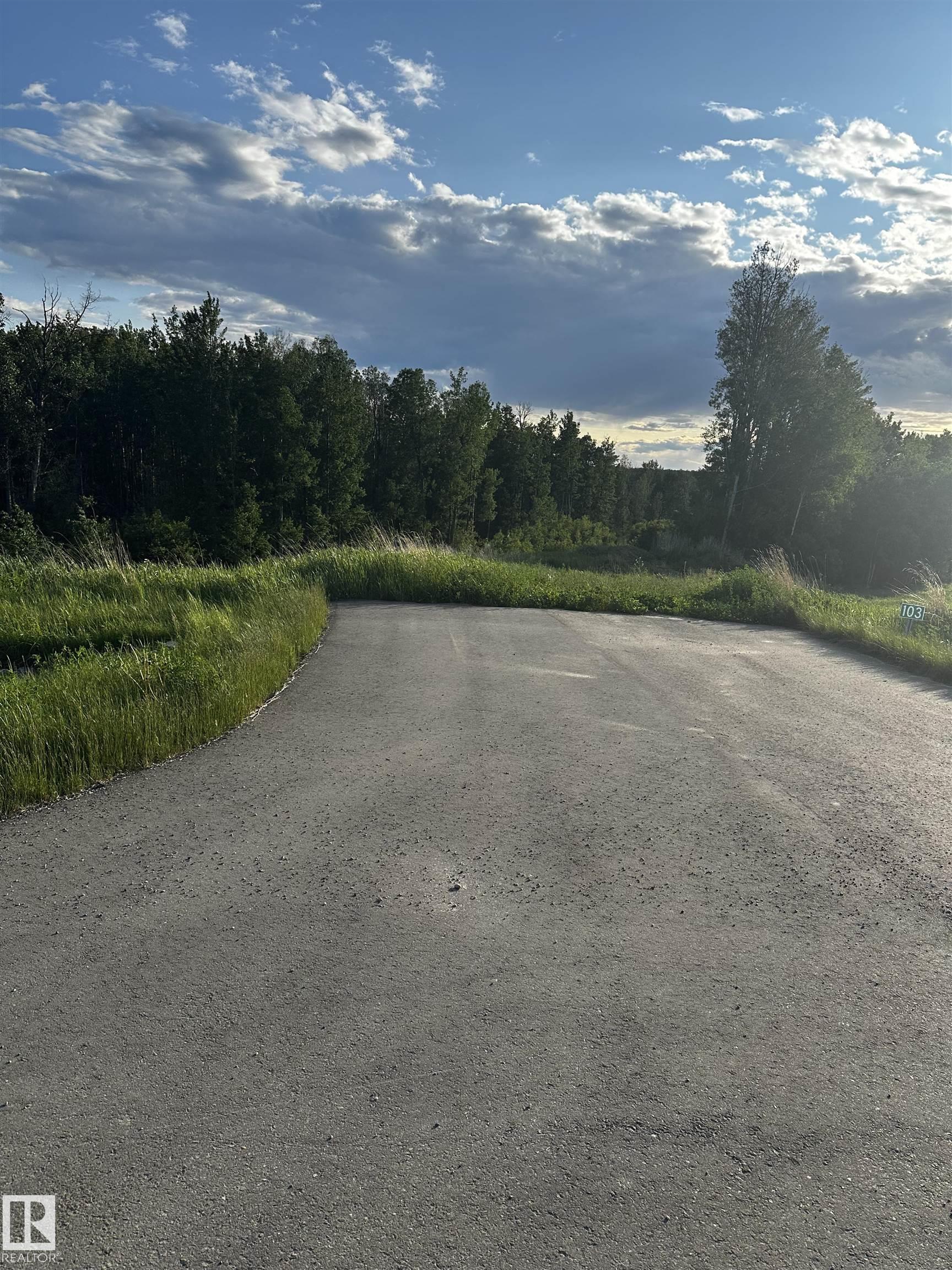 Photo 7 at 103 2307 Twp 522, West Point Estates, Rural Parkland County