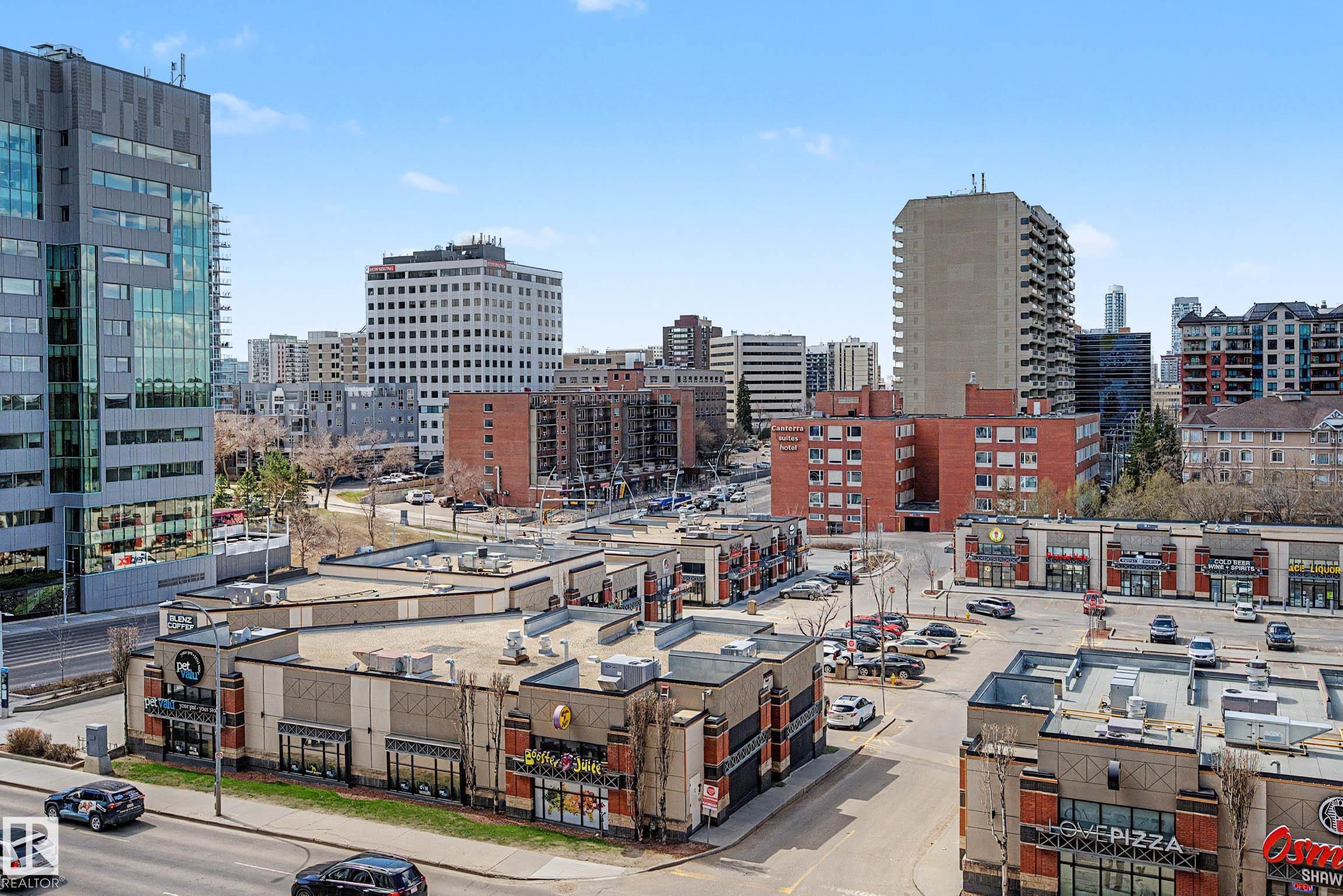 https://zimg.paragon.ice.com/ParagonImages/Property/PM/RAE/225399074/26/0/0/76dbf749a3673c01dd0432c0d01e175c/1/fc0e61b84be393078d45cb93dc1f0d7f/225399074-64312d5d-823c-40ee-814f-5e82d588fb04.JPG