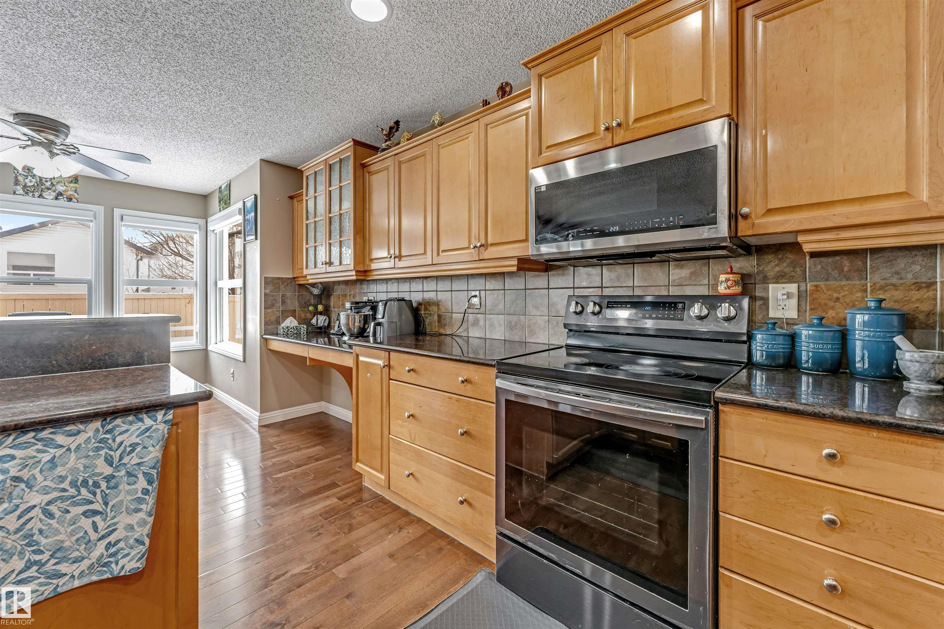 Photo 18 at 3236 26 Avenue NW, Silver Berry, Edmonton