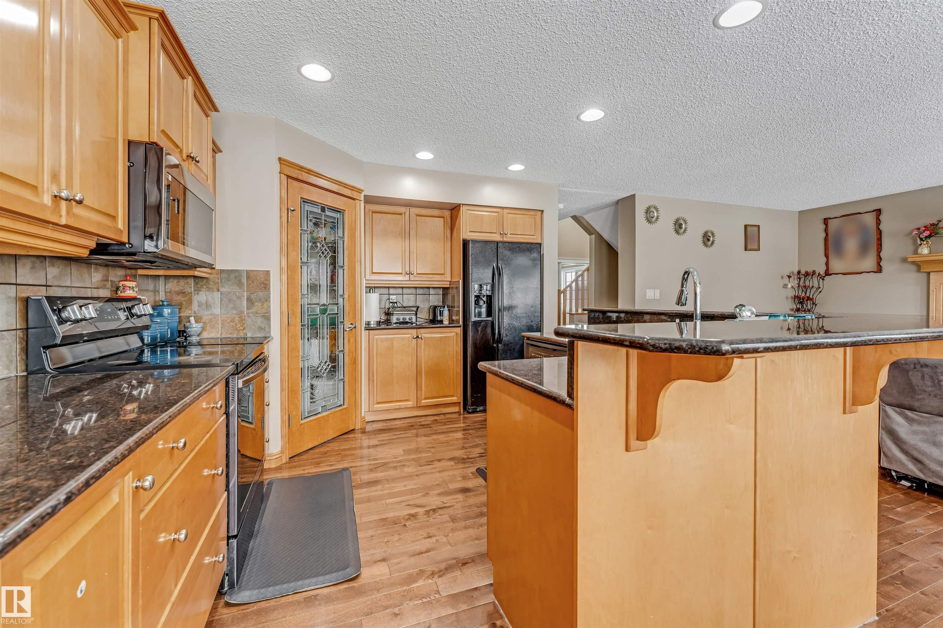 Photo 19 at 3236 26 Avenue NW, Silver Berry, Edmonton
