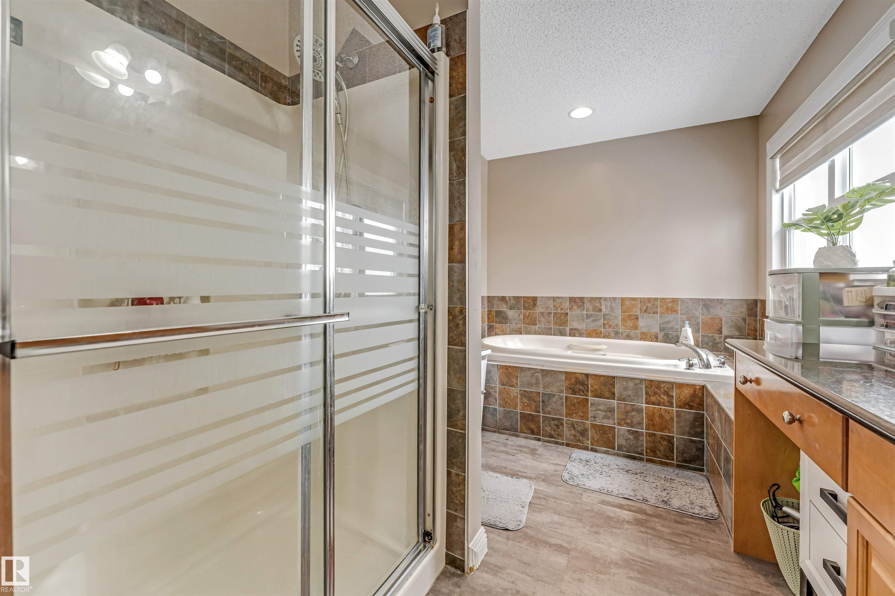 Photo 42 at 3236 26 Avenue NW, Silver Berry, Edmonton
