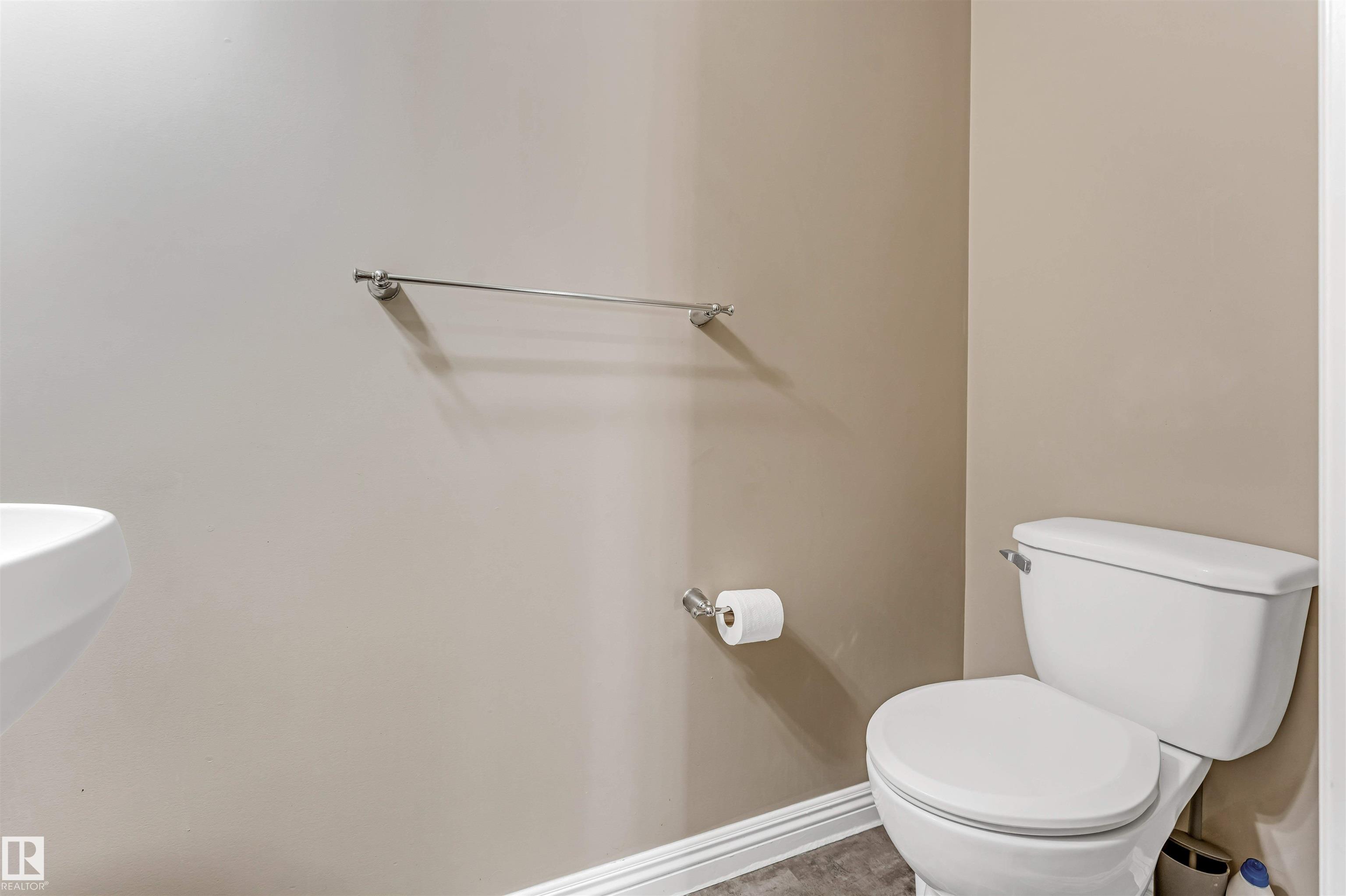 Photo 10 at 3236 26 Avenue NW, Silver Berry, Edmonton