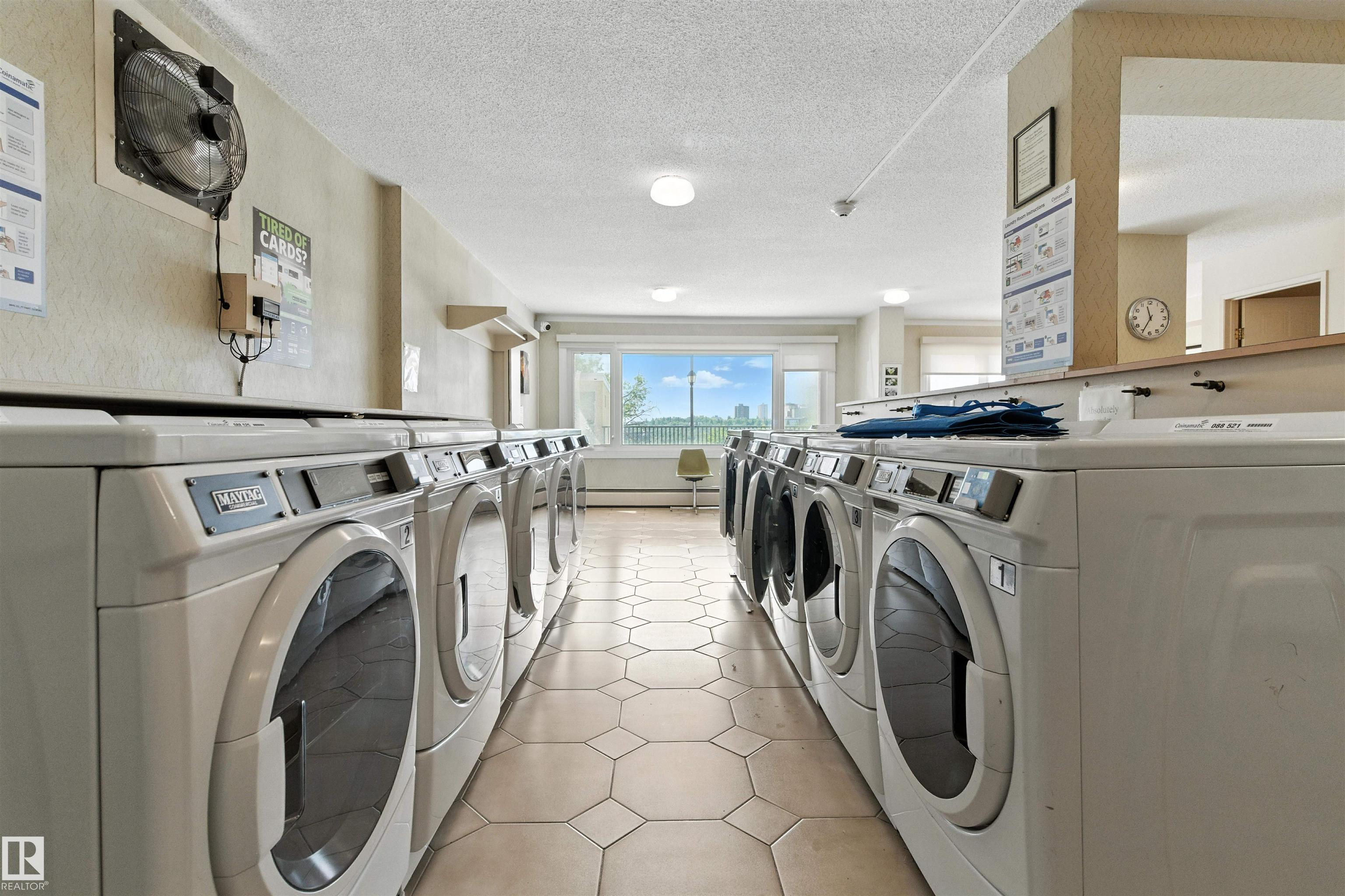 https://zimg.paragon.ice.com/ParagonImages/Property/PM/RAE/225399079/27/0/0/577b05e8017d54fed363c5fad9fe3347/1/7661bb6e5a5fdb380aaa67bc846f9b02/225399079-A2C82425-C3B5-43CE-BB27-0CCFCE585D15.JPG