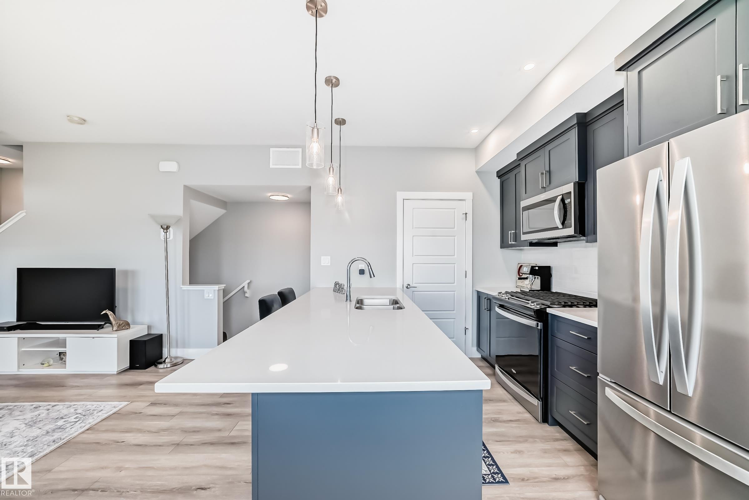 Picture for #50 6905 25 AV SW