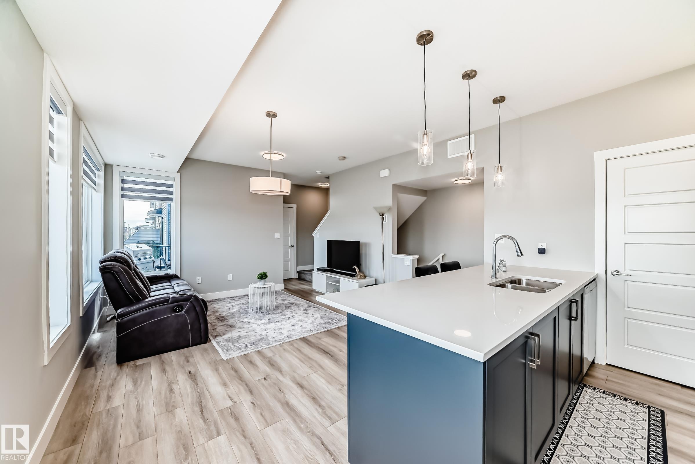 Picture for #50 6905 25 AV SW