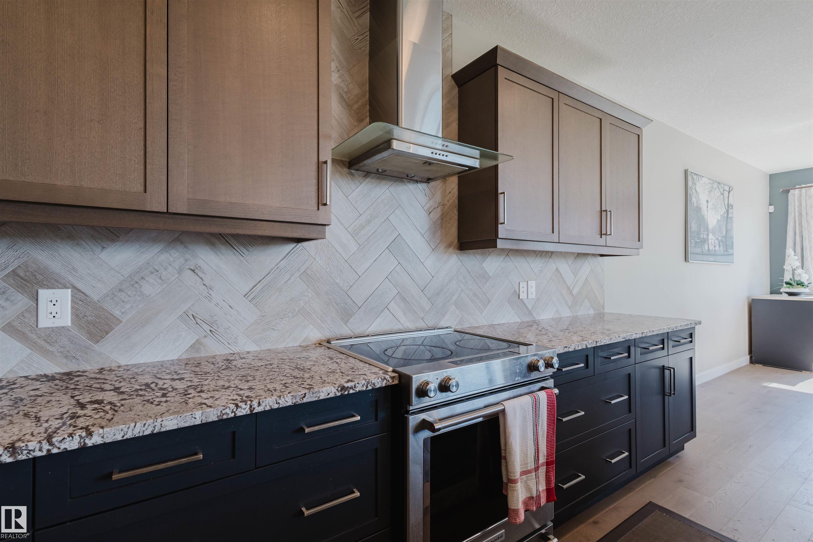 Photo 16 at 4125 Kennedy Green SW, Keswick, Edmonton