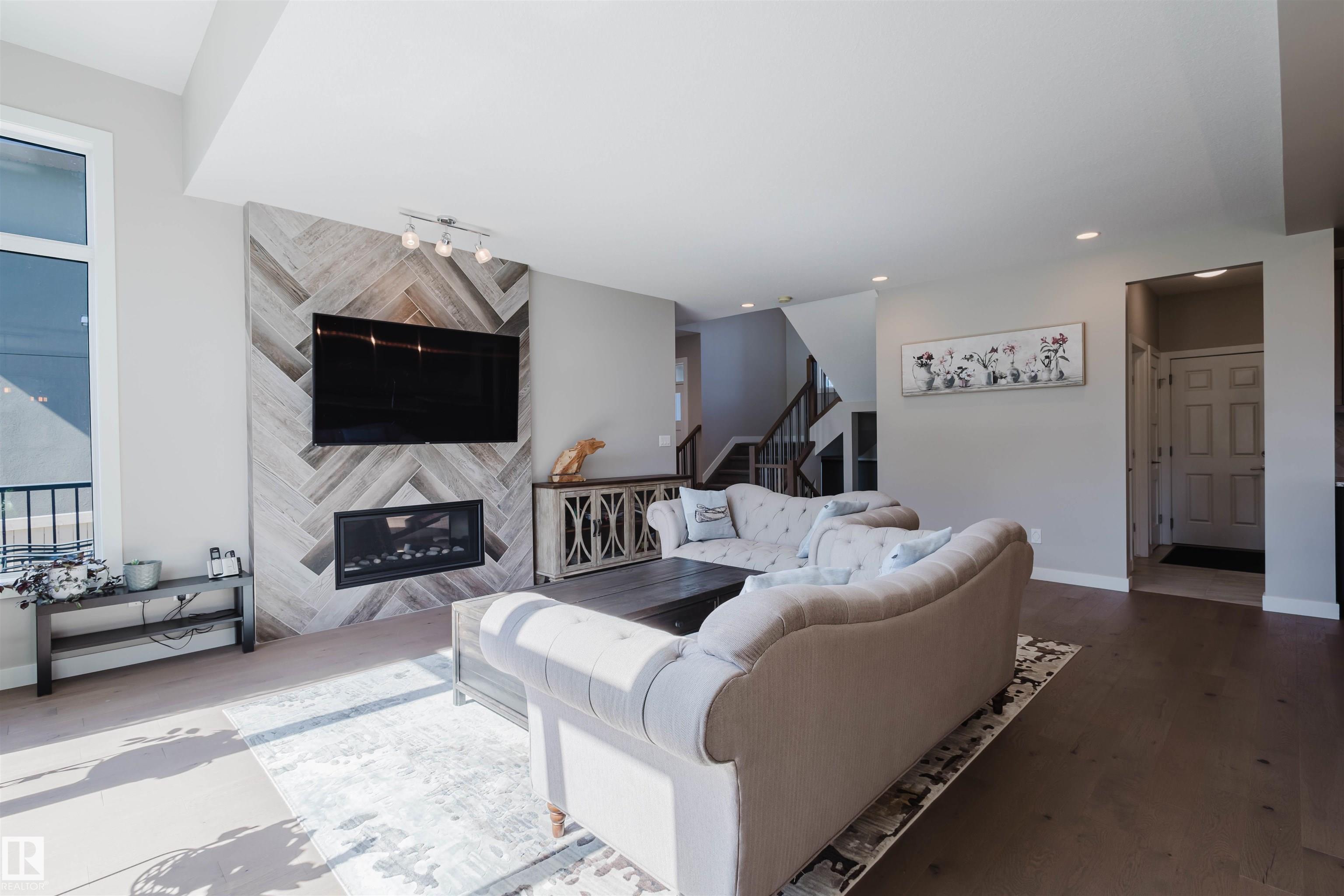Photo 8 at 4125 Kennedy Green SW, Keswick, Edmonton