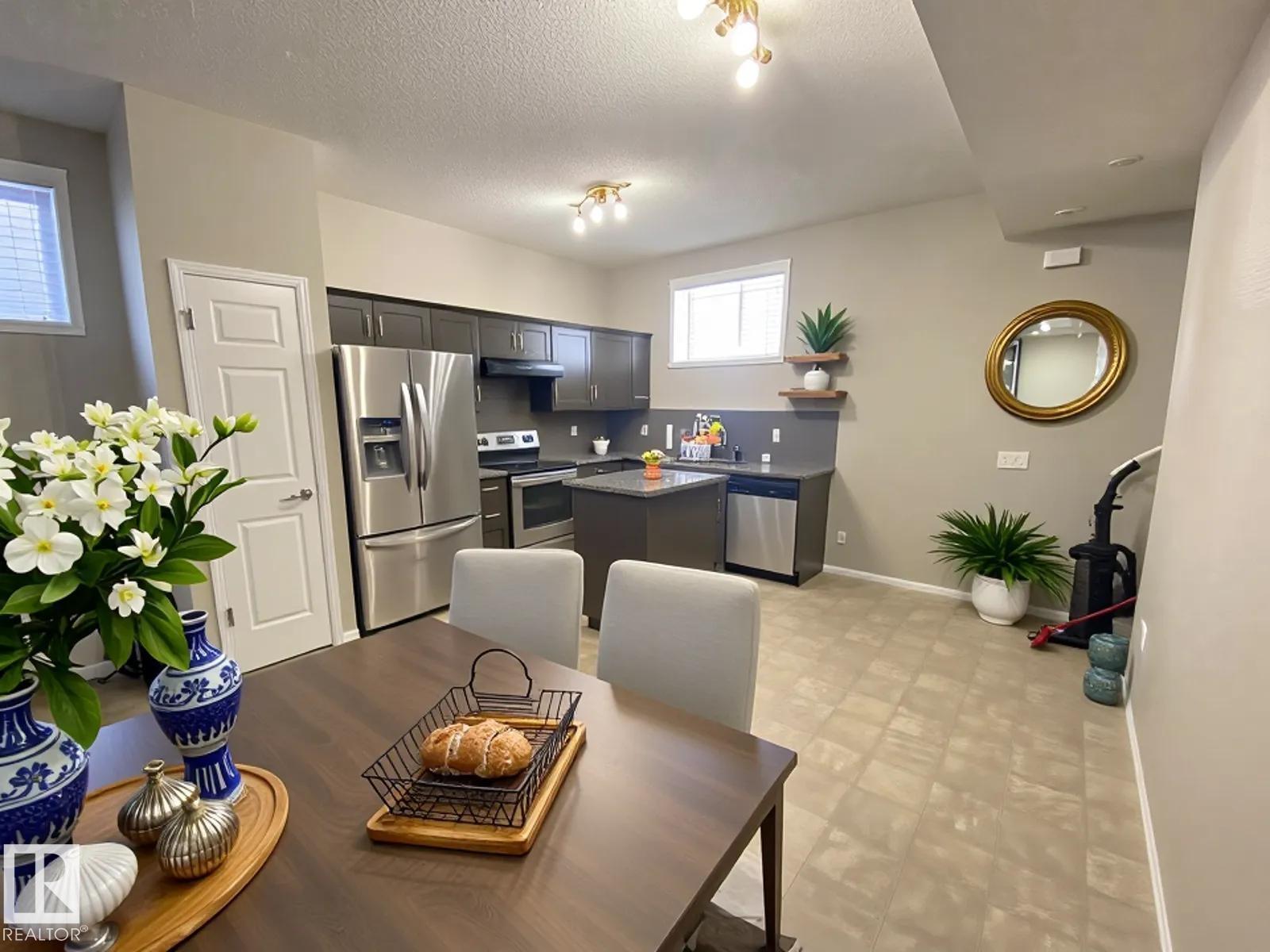 122 142 Selkirk Place, Suntree, Leduc