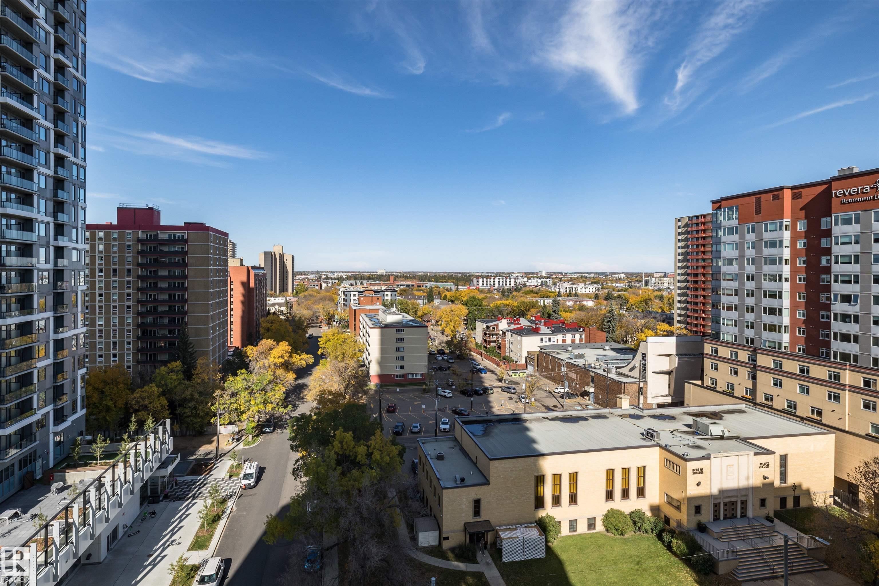 https://zimg.paragon.ice.com/ParagonImages/Property/PM/RAE/225399087/32/0/0/989f57285433425c9cb7cb34acf96c78/1/1108f73a1c519d3d74d8b52c2712f645/225399087-CD9784D2-77FA-4785-BF3C-4849E81889BC.JPG