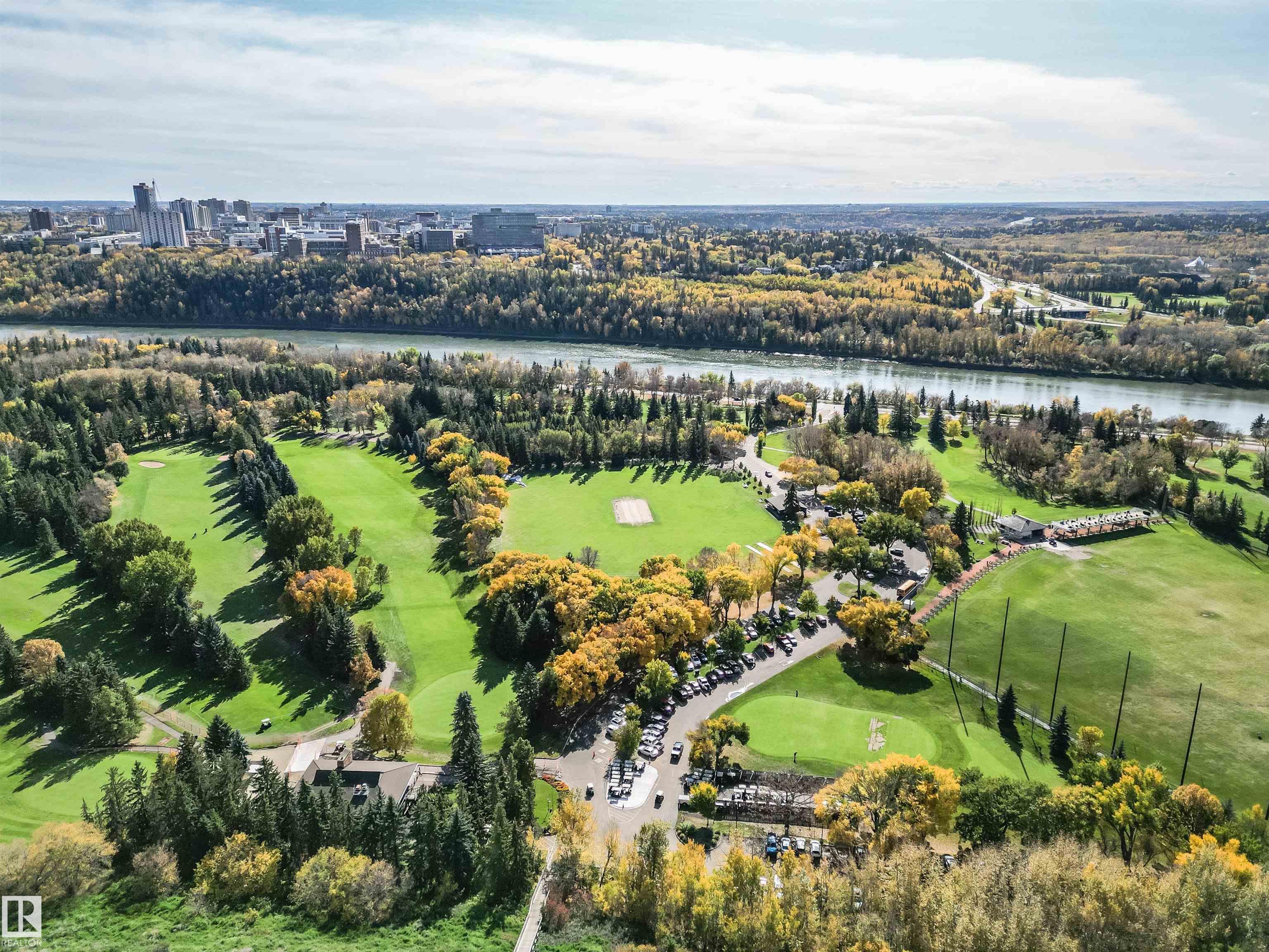 https://zimg.paragon.ice.com/ParagonImages/Property/PM/RAE/225399087/47/0/0/afbc445767e120d5d5e6ddef8db0077a/1/1108f73a1c519d3d74d8b52c2712f645/225399087-A6CEDDD5-9147-4A6A-998C-C59C2A63042C.JPG