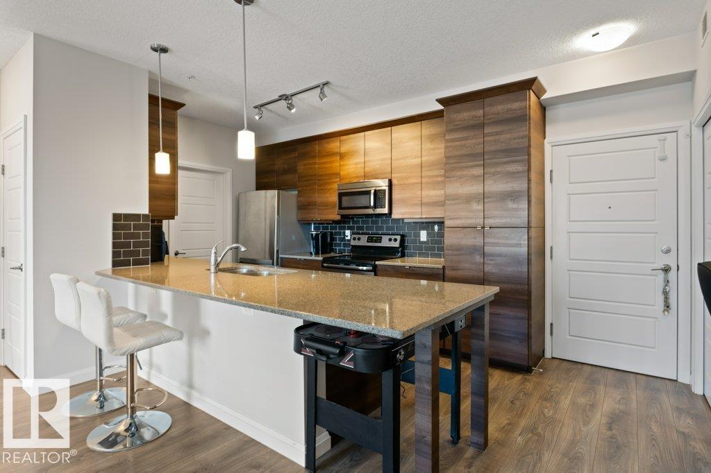 https://zimg.paragon.ice.com/ParagonImages/Property/PM/RAE/225399088/6/0/0/93132adbf7d89d7225a27db9cb0c0cc3/1/f2af8e495d7e289a3c58f5e0226c2d94/225399088-0AB131FB-BAC1-4877-83CC-0A9D28362C29.JPG