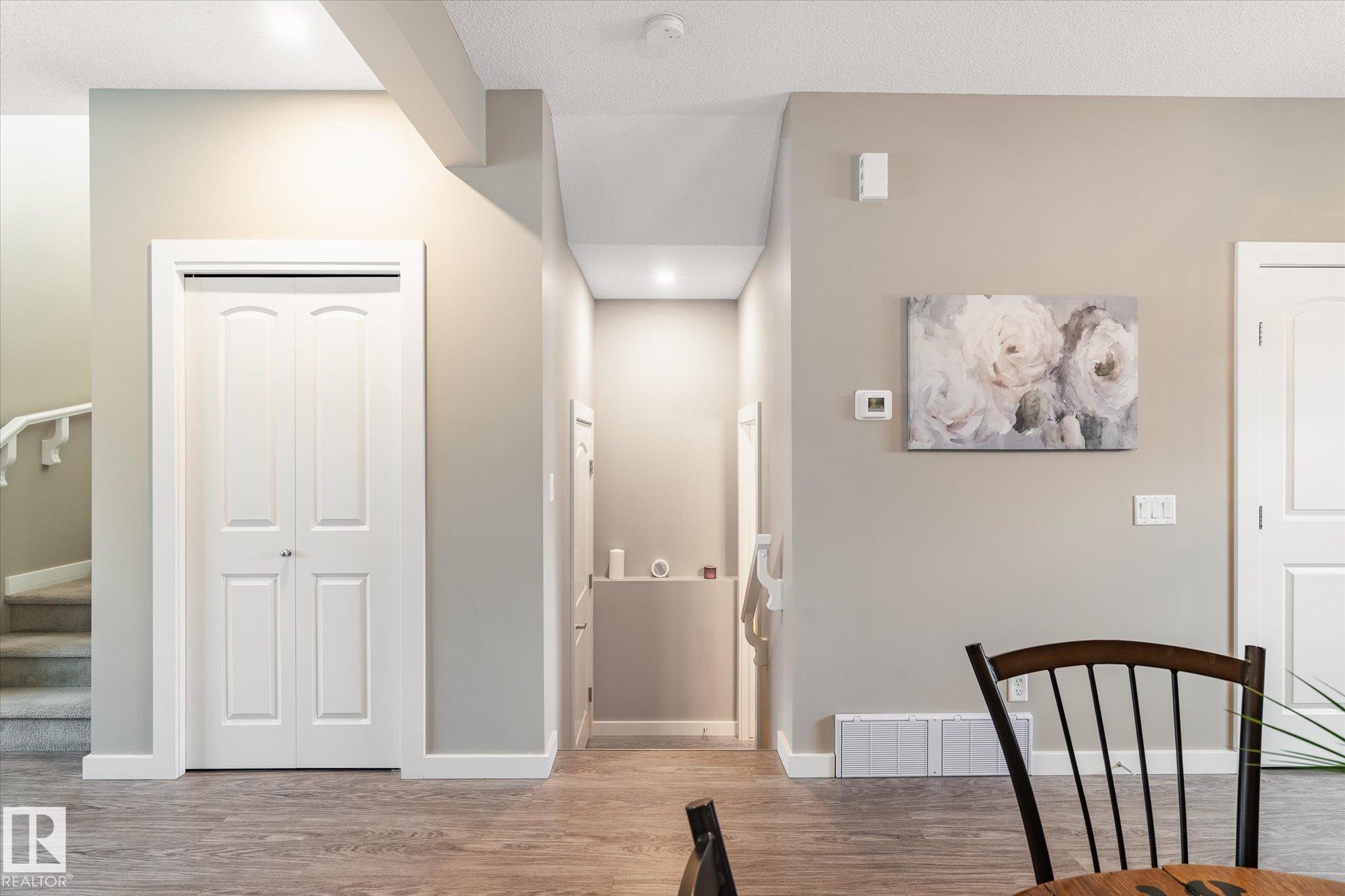 https://zimg.paragon.ice.com/ParagonImages/Property/PM/RAE/225399094/13/0/0/81f0a7bda4f70c43264b0e35bfa675a3/1/f7b2e06bb38d427d4e5098ecef4d3299/225399094-5b123aad-411d-4fb3-bc8d-e9a27a39ec22.JPG