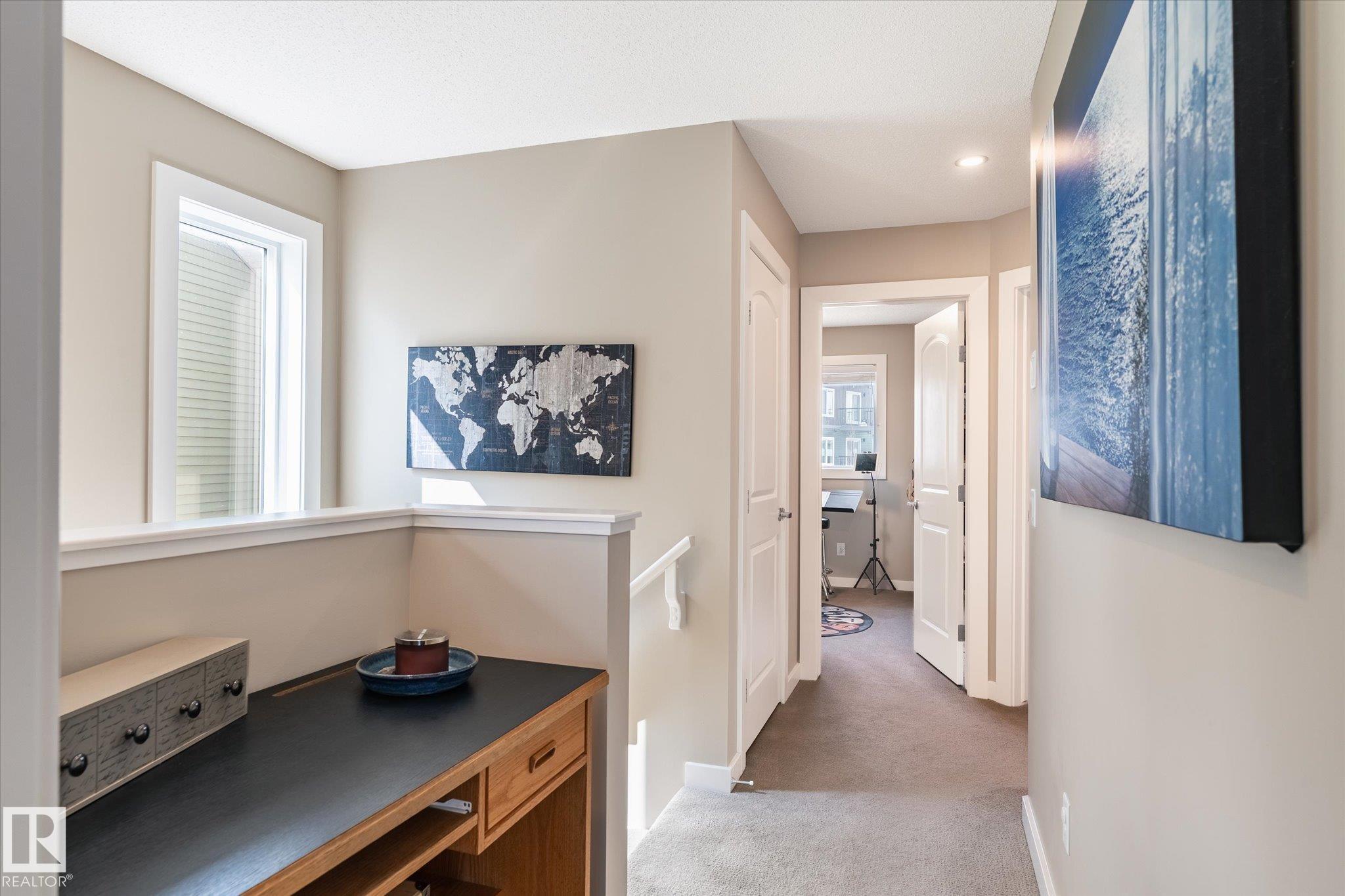https://zimg.paragon.ice.com/ParagonImages/Property/PM/RAE/225399094/22/0/0/c7d886feb31706e691bd55767fcd9913/1/f7b2e06bb38d427d4e5098ecef4d3299/225399094-d13a5fd0-650e-44ac-88d5-112e4db42a11.JPG