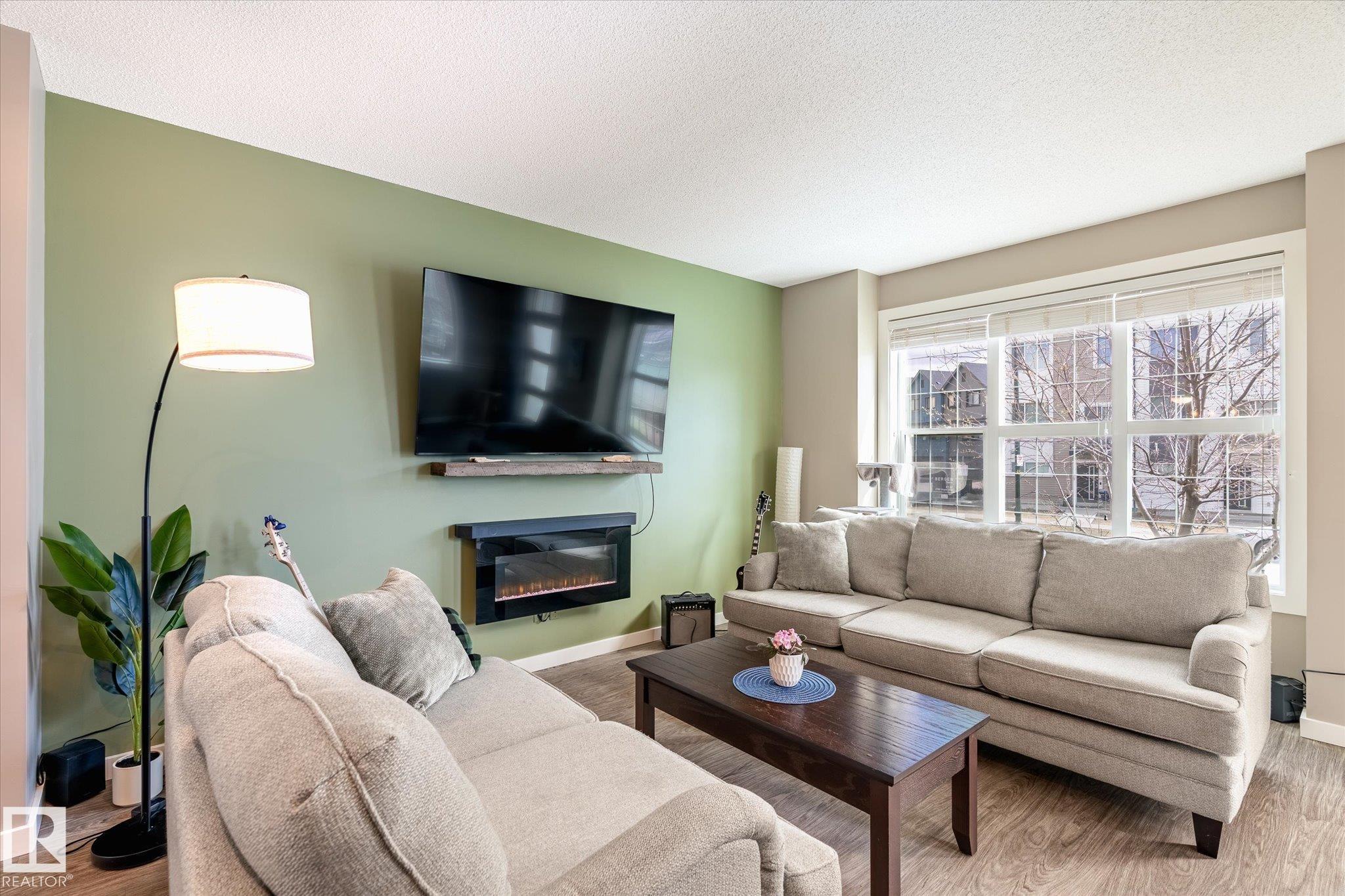 Picture for 2819 MAPLE WY NW