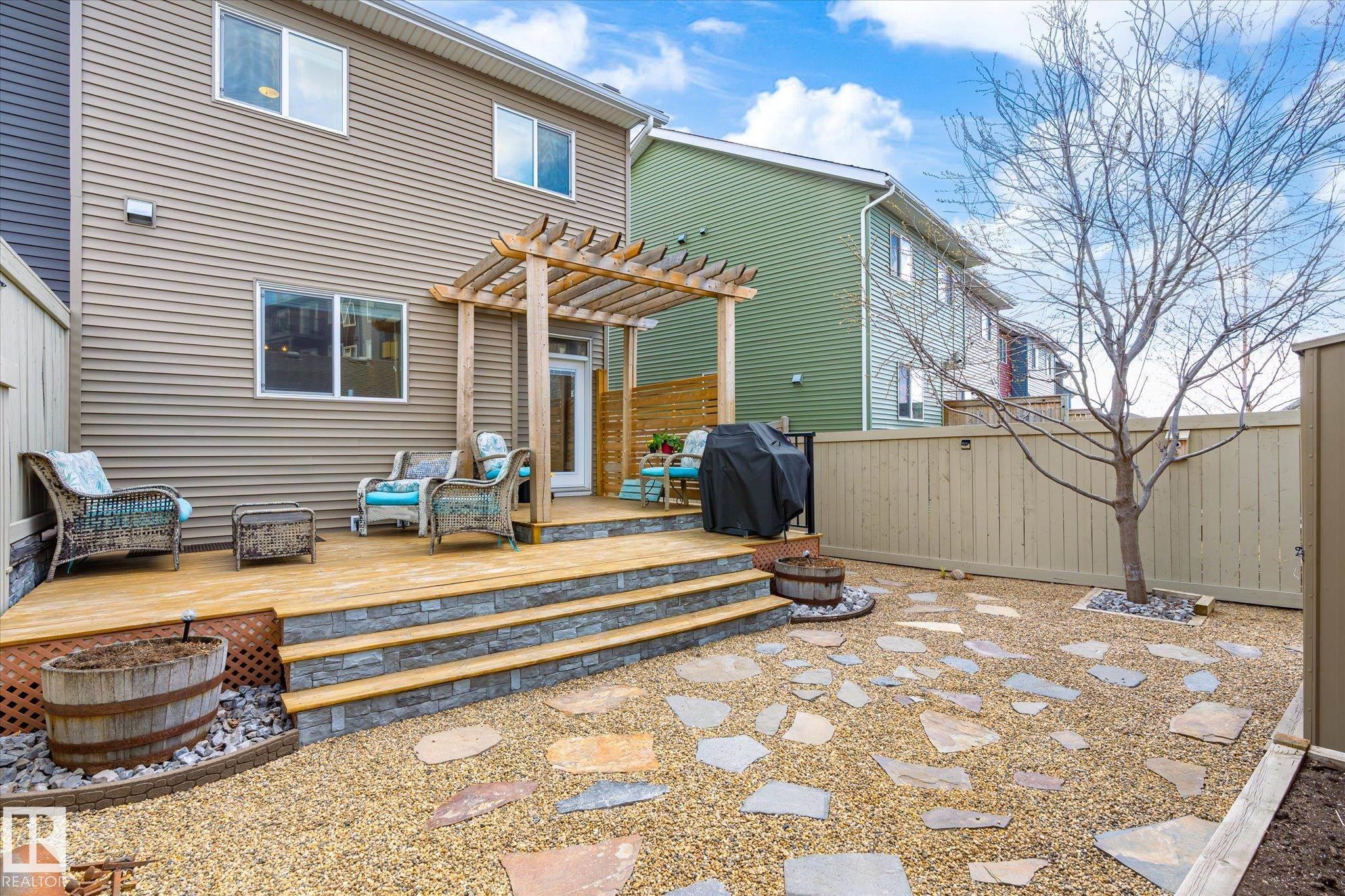 https://zimg.paragon.ice.com/ParagonImages/Property/PM/RAE/225399094/35/0/0/42879a9c835ebd5e4e061cabea07ed0d/1/f7b2e06bb38d427d4e5098ecef4d3299/225399094-f965afba-0169-44be-83db-32d814826957.JPG