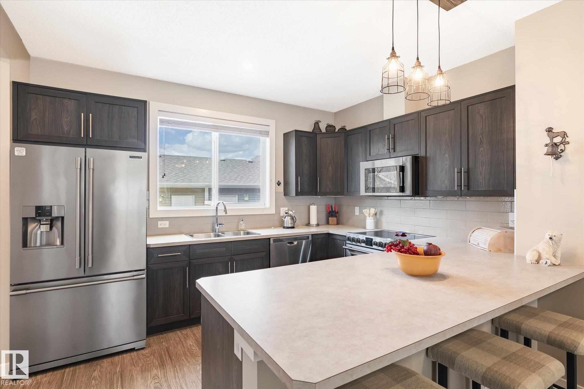 https://zimg.paragon.ice.com/ParagonImages/Property/PM/RAE/225399094/8/0/0/59b561c9e47ef1ff252d635d70705d6b/1/f7b2e06bb38d427d4e5098ecef4d3299/225399094-1bb5d4db-fd84-489e-a121-ae808dbb16b5.JPG
