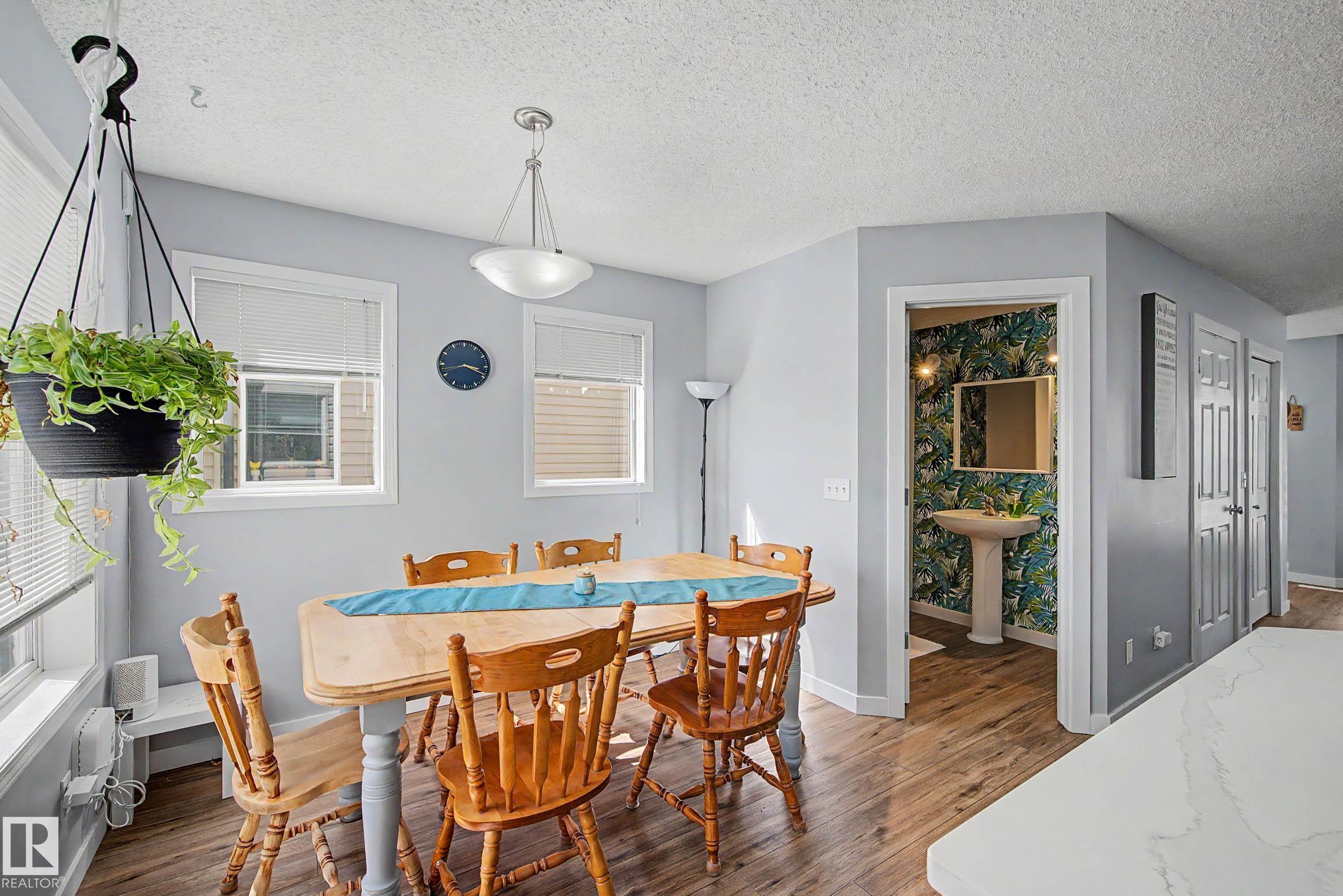 Photo 11 at 15 - 5281 Terwillegar Boulevard NW, South Terwillegar, Edmonton